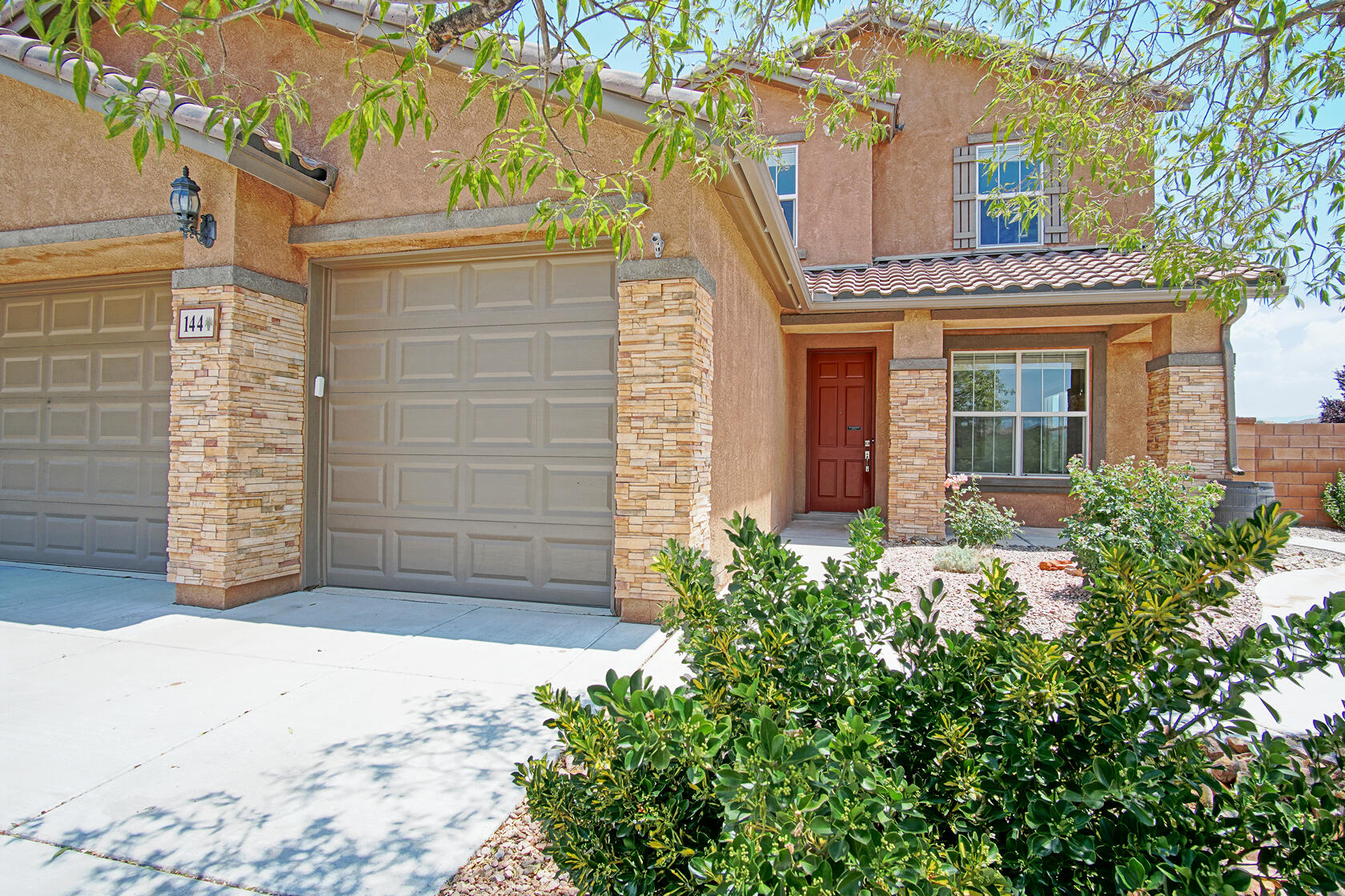 144 PASEO VISTA Loop NE