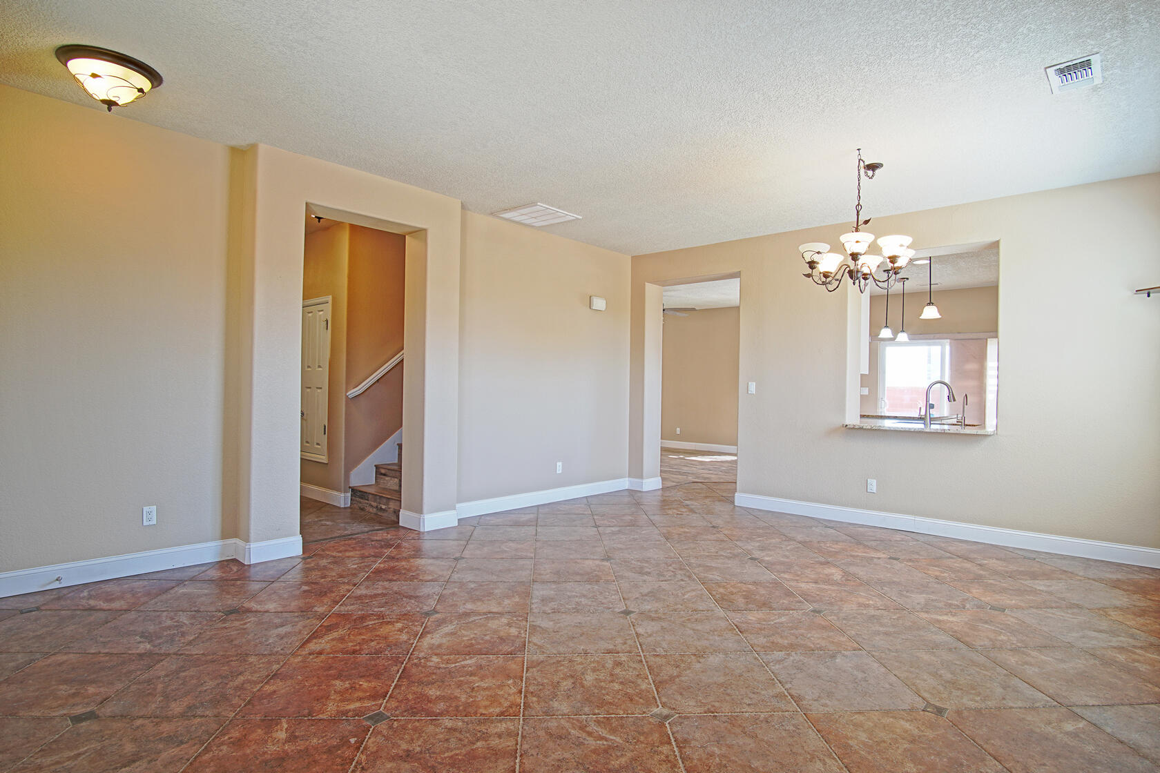 144 PASEO VISTA Loop NE