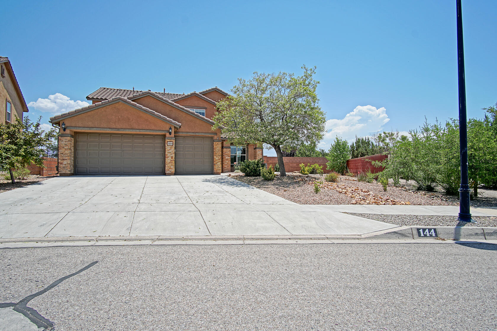 144 PASEO VISTA Loop NE