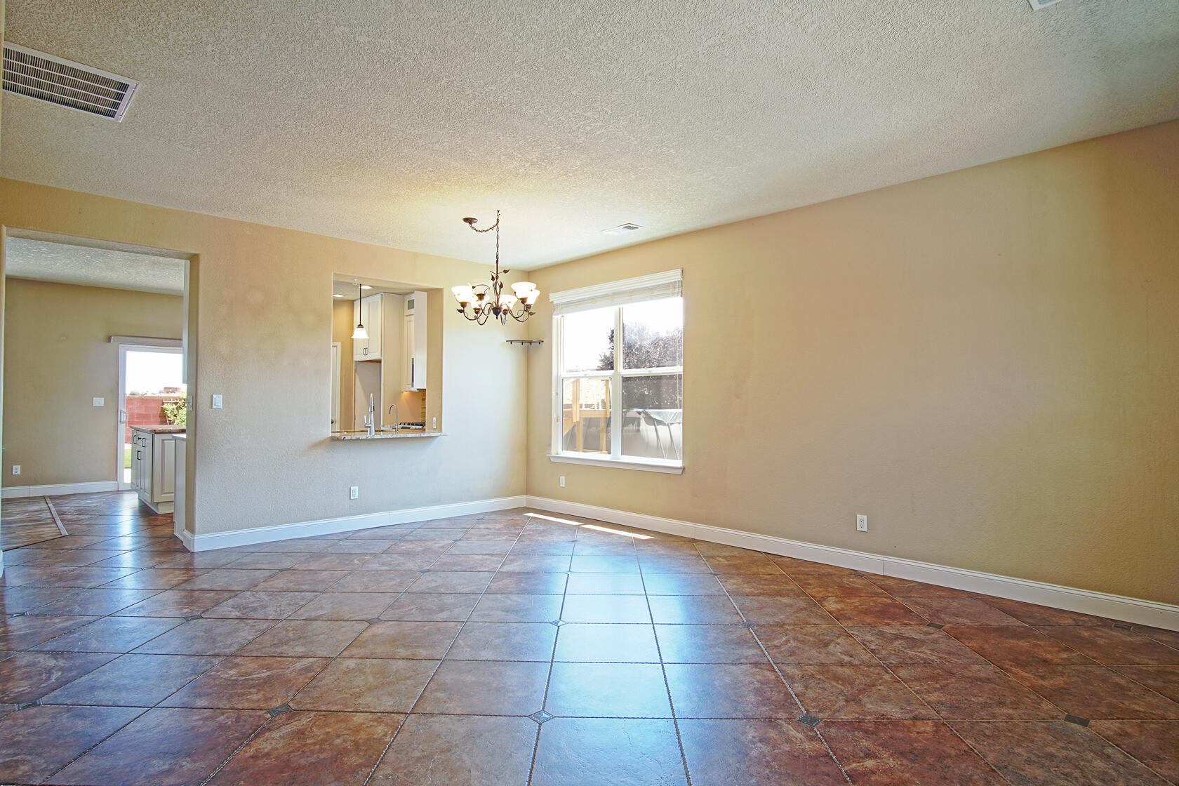 144 PASEO VISTA Loop NE