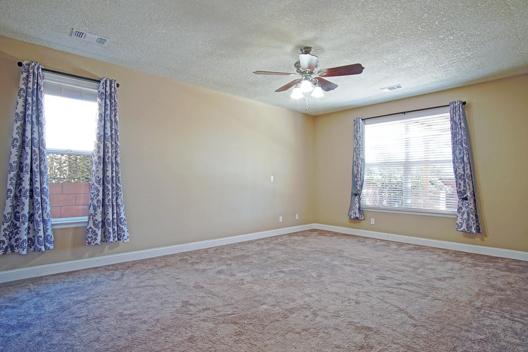 144 PASEO VISTA Loop NE