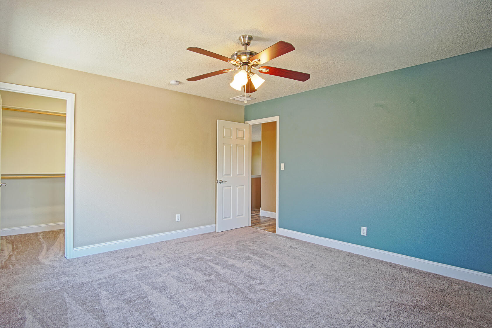 144 PASEO VISTA Loop NE