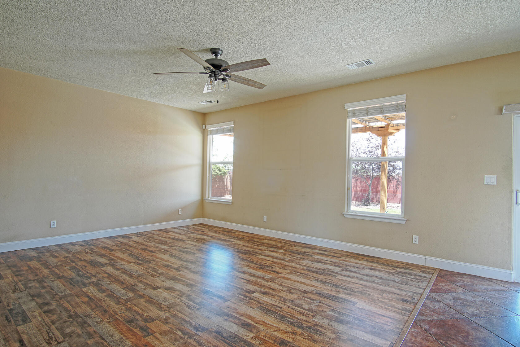 144 PASEO VISTA Loop NE