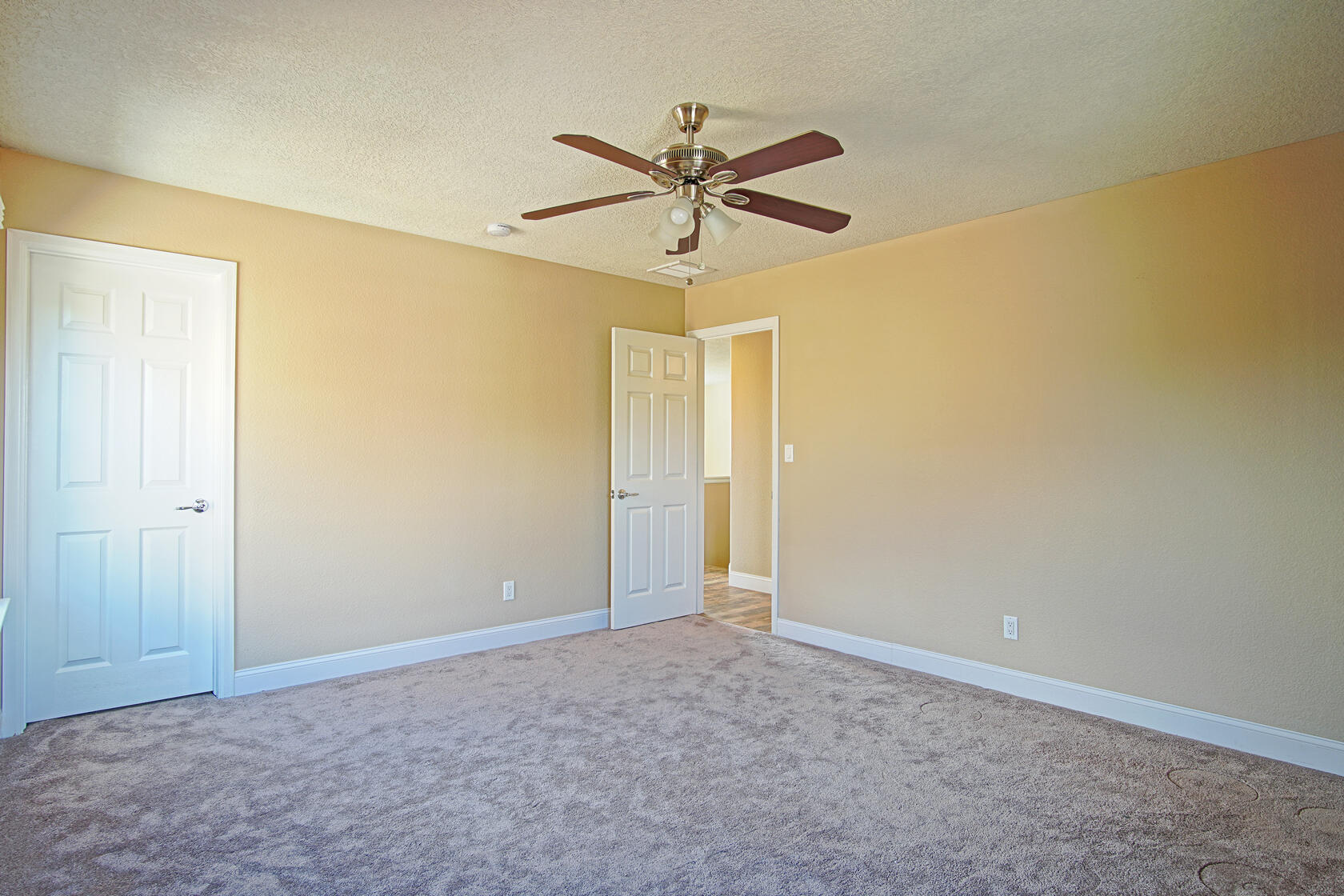 144 PASEO VISTA Loop NE