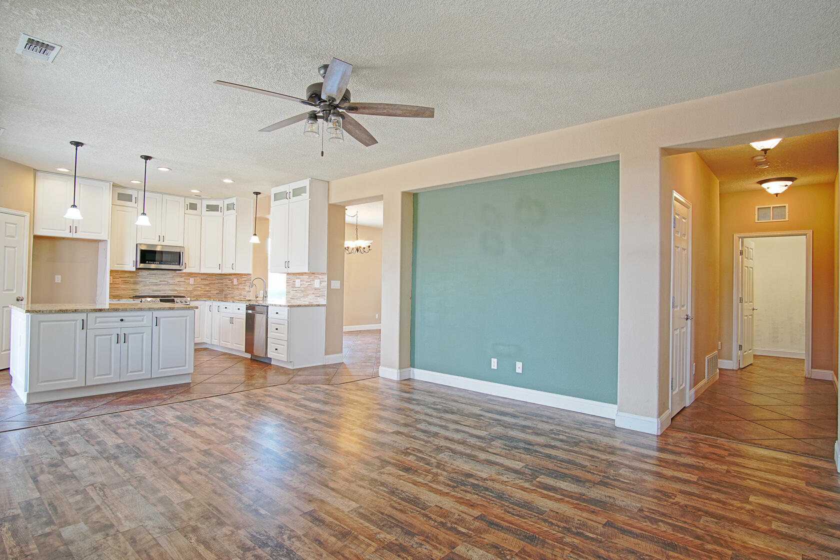 144 PASEO VISTA Loop NE