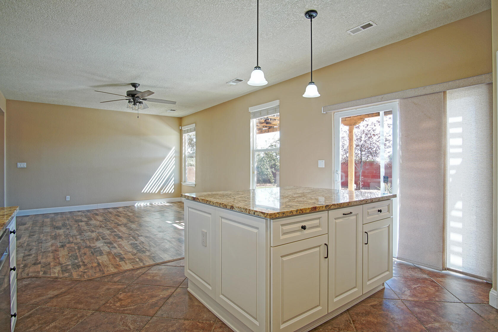 144 PASEO VISTA Loop NE