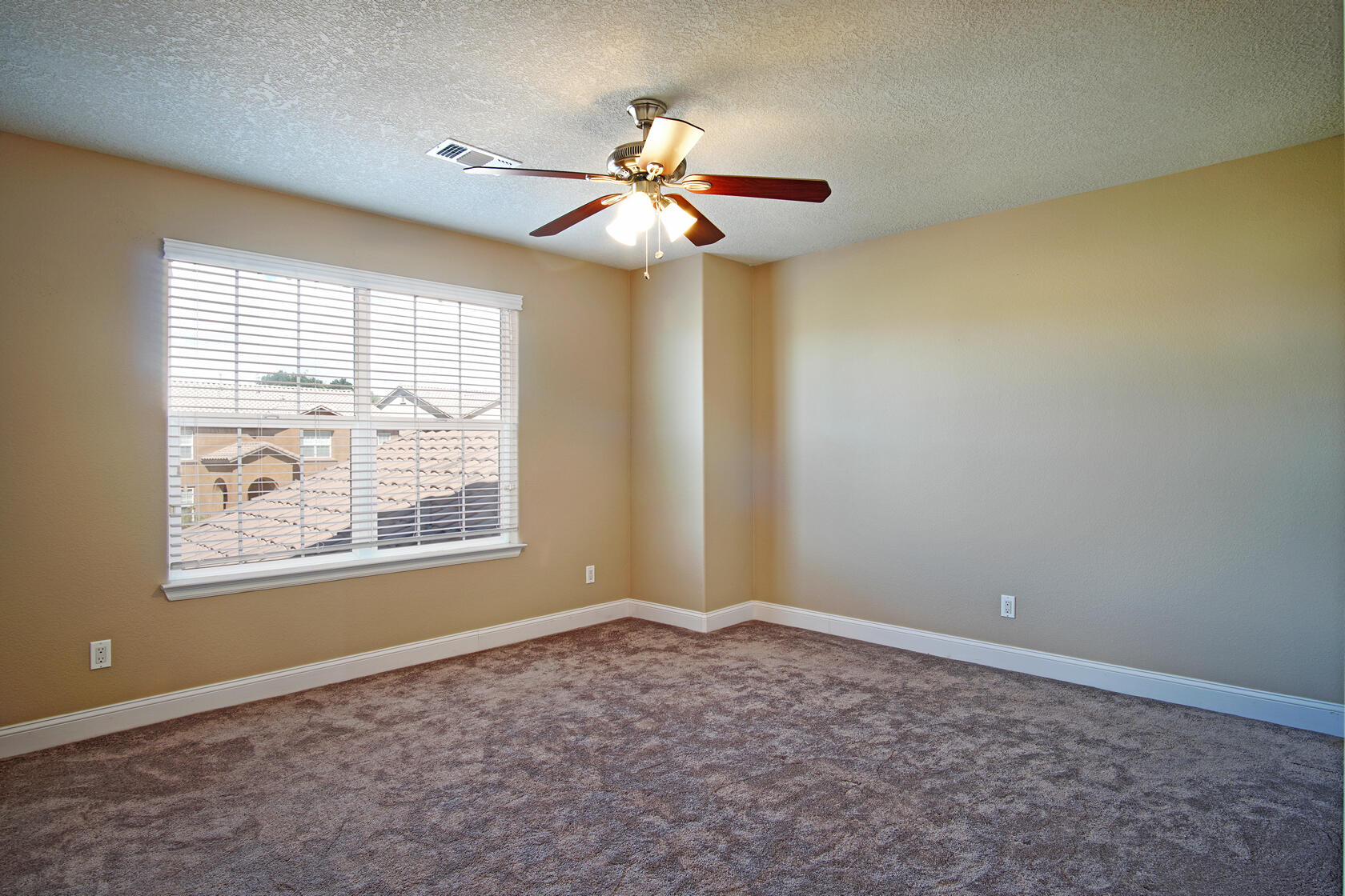 144 PASEO VISTA Loop NE