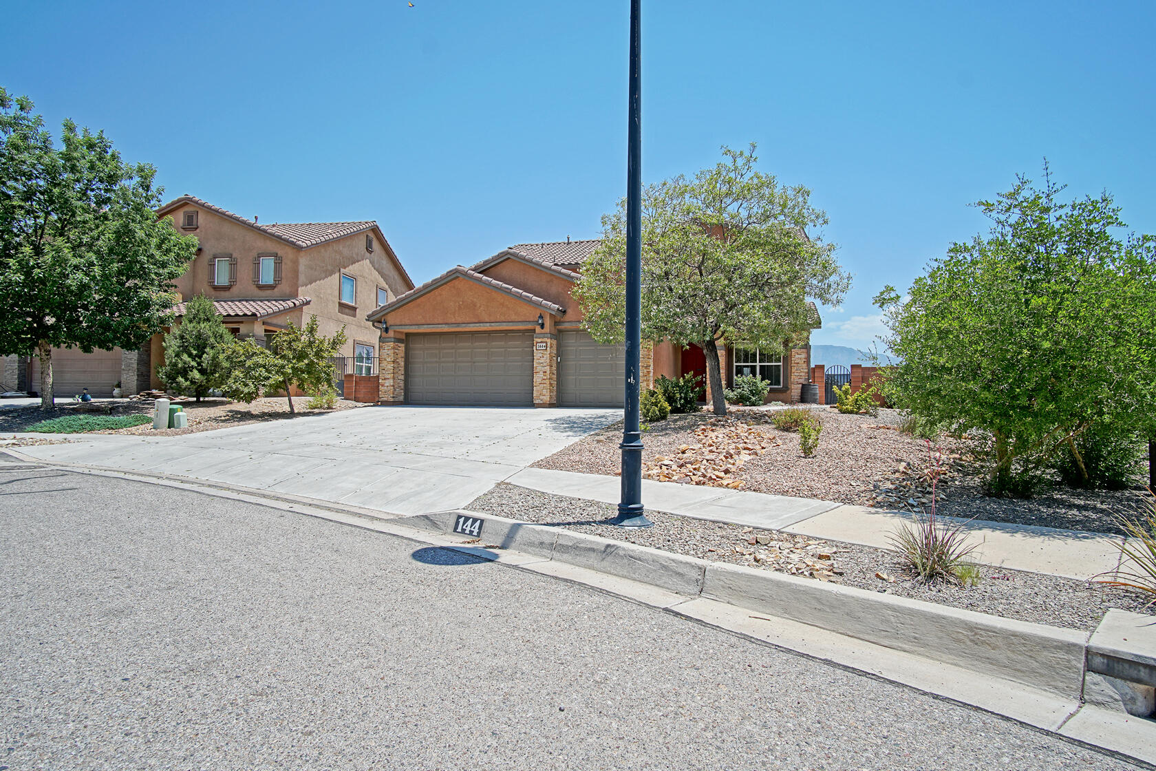 144 PASEO VISTA Loop NE