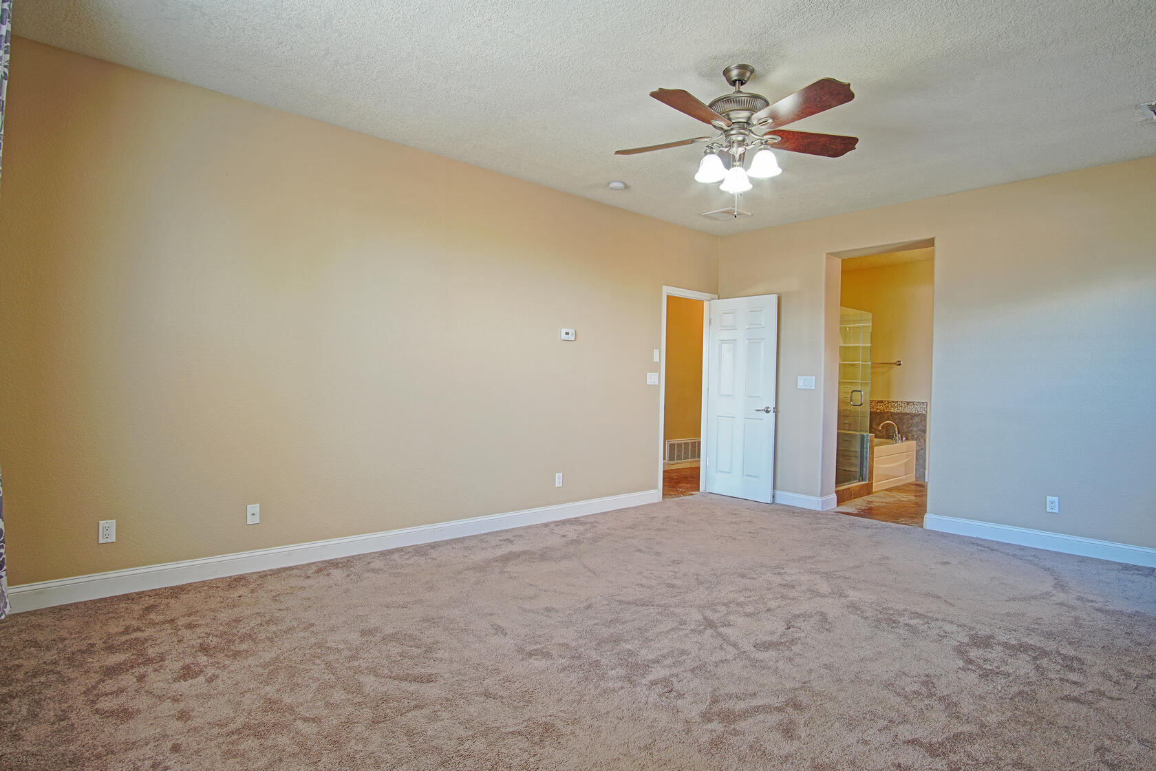 144 PASEO VISTA Loop NE