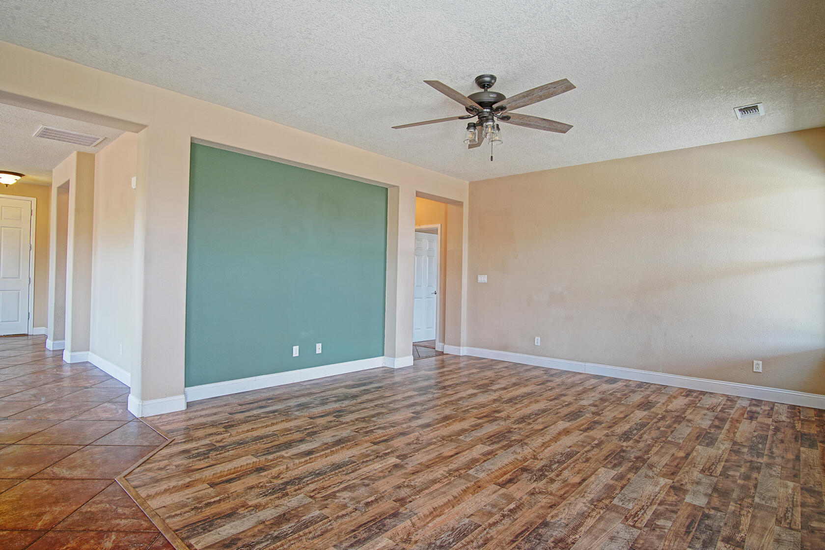 144 PASEO VISTA Loop NE