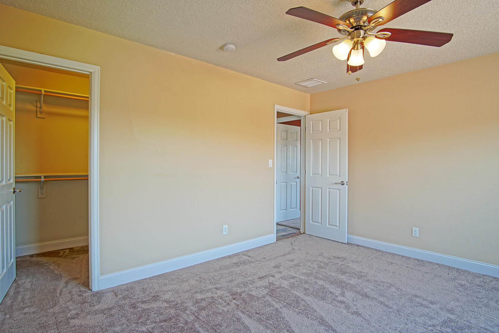 144 PASEO VISTA Loop NE