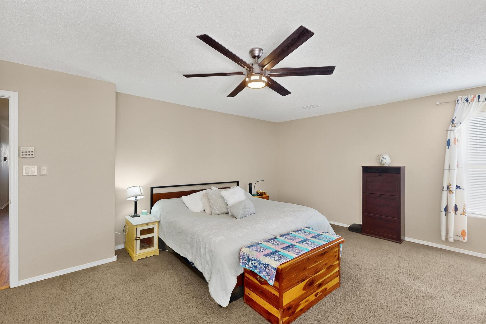 2901 MCKINNON Way SW