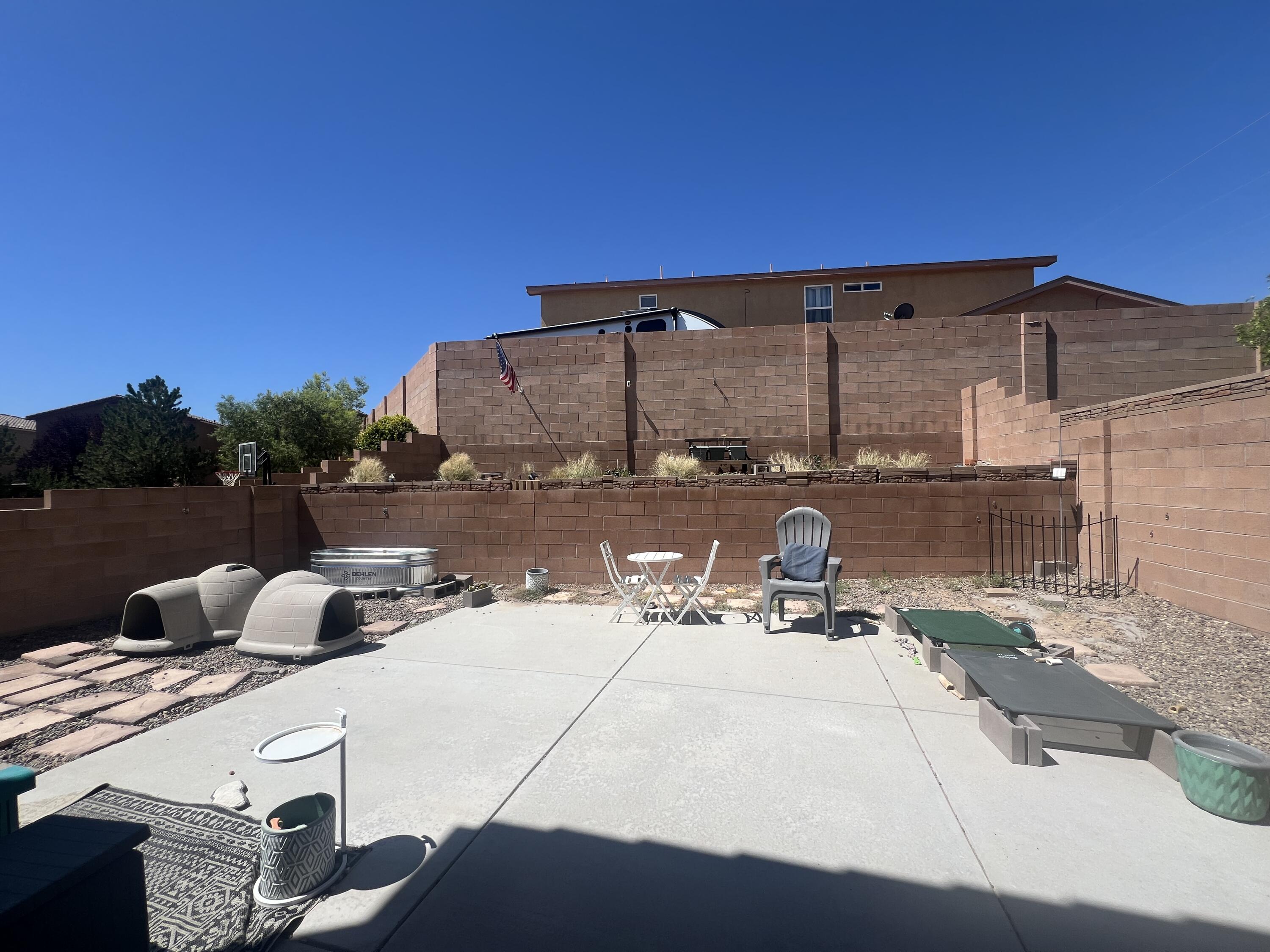 839 SERRANO POINTE NW