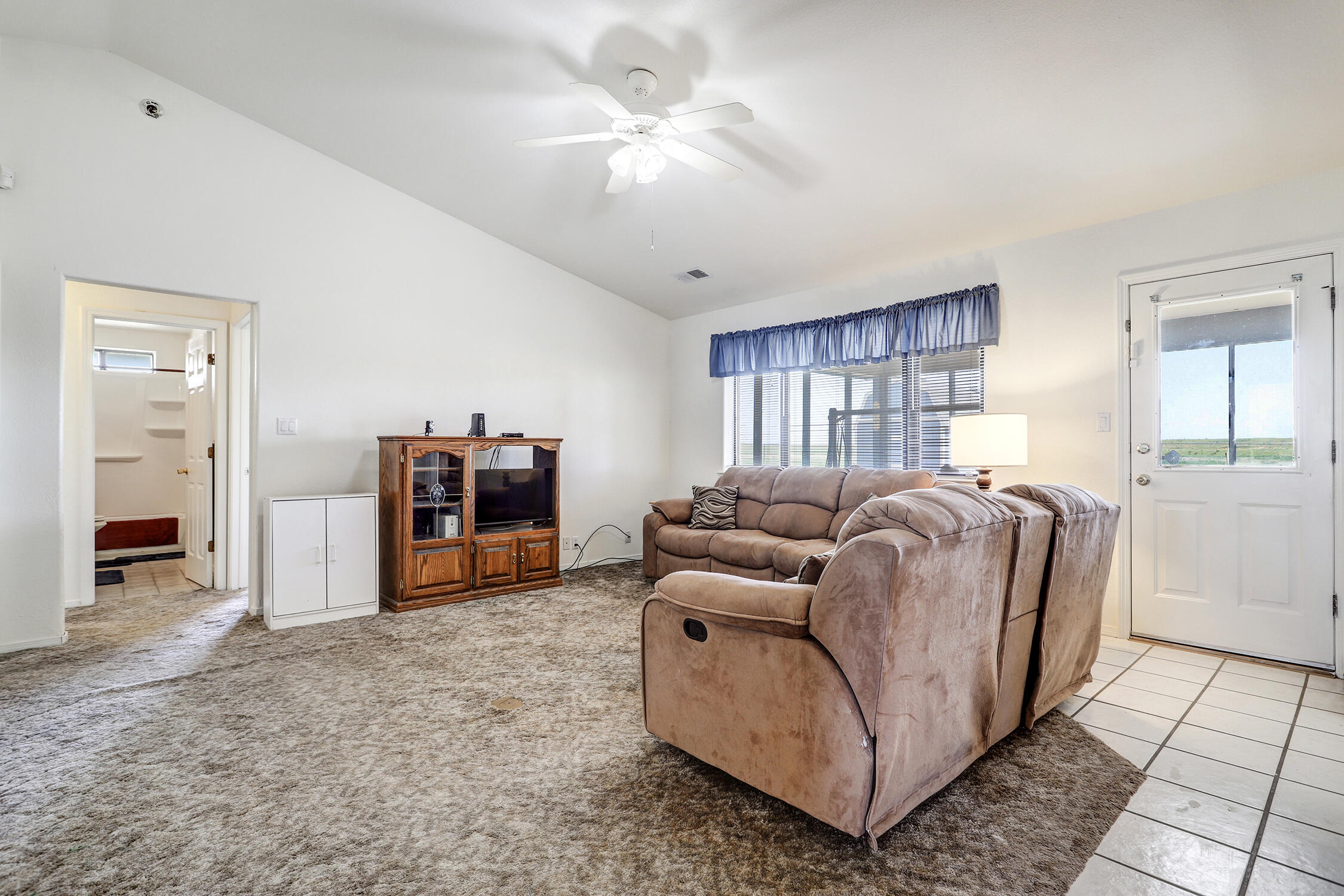 34 TUMBLEWEED Drive