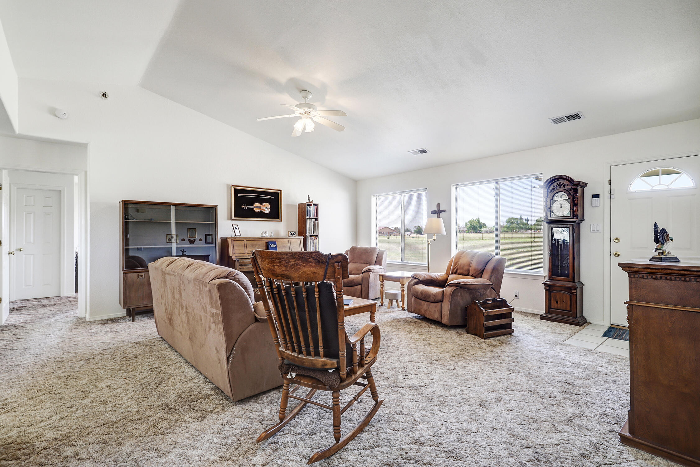 34 TUMBLEWEED Drive