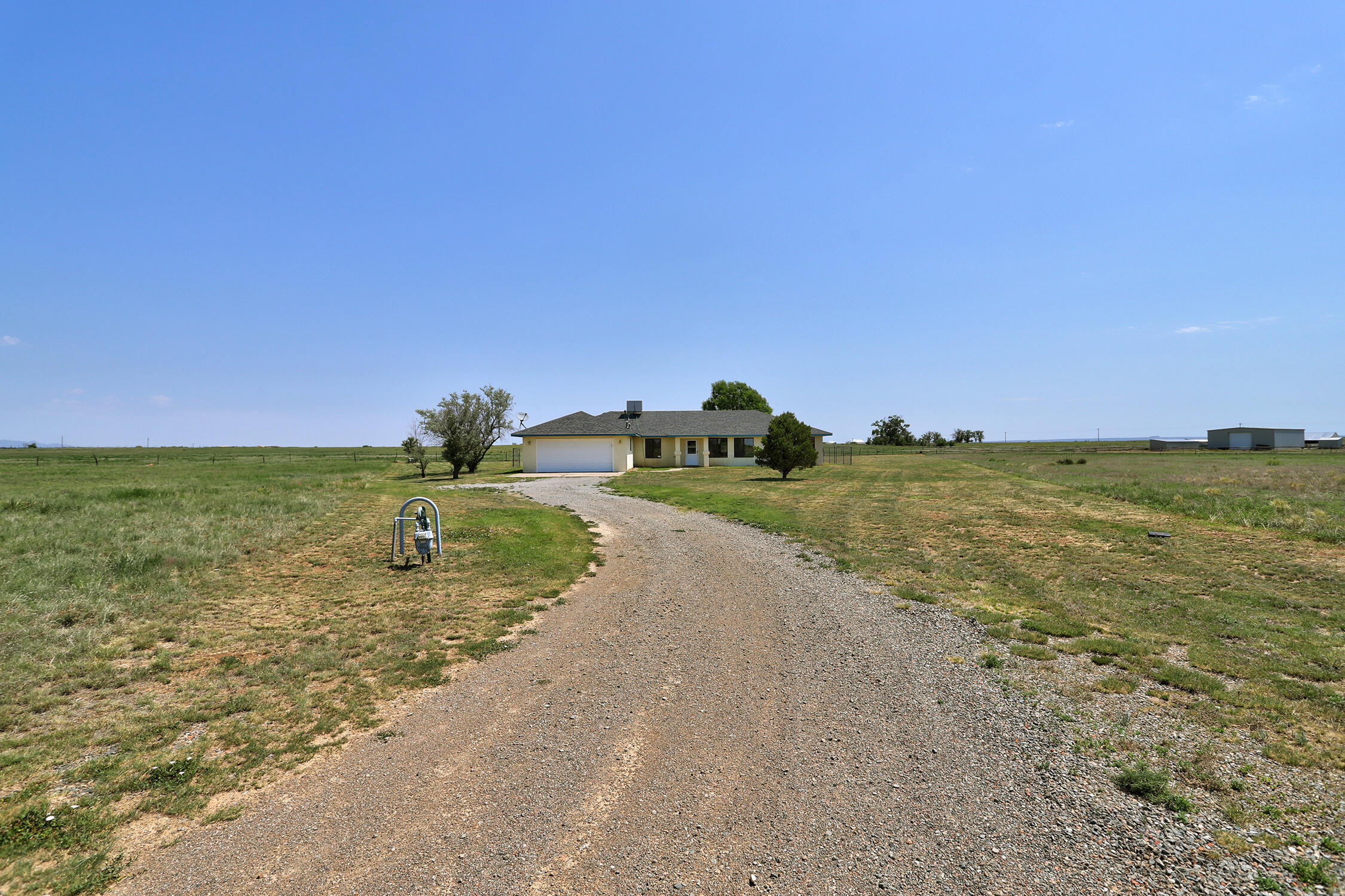34 TUMBLEWEED Drive