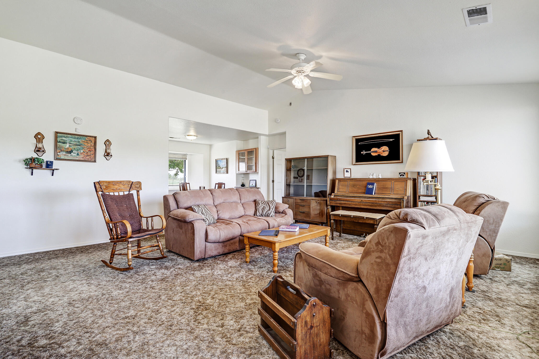 34 TUMBLEWEED Drive