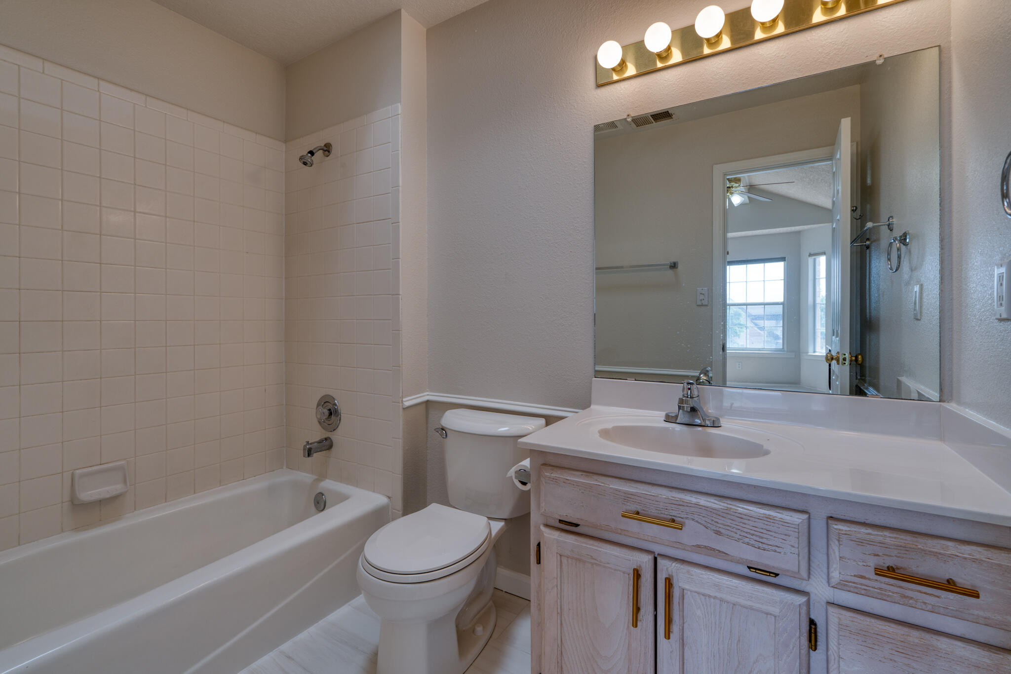 4831 SUMMERLIN Road NW