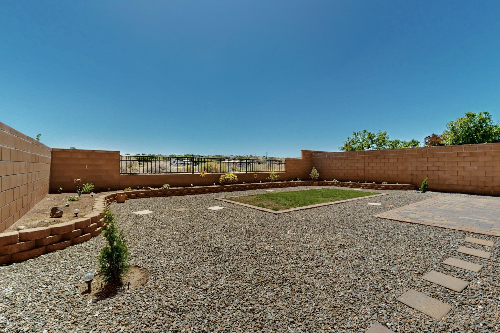 3141 LLANO VISTA Court NE