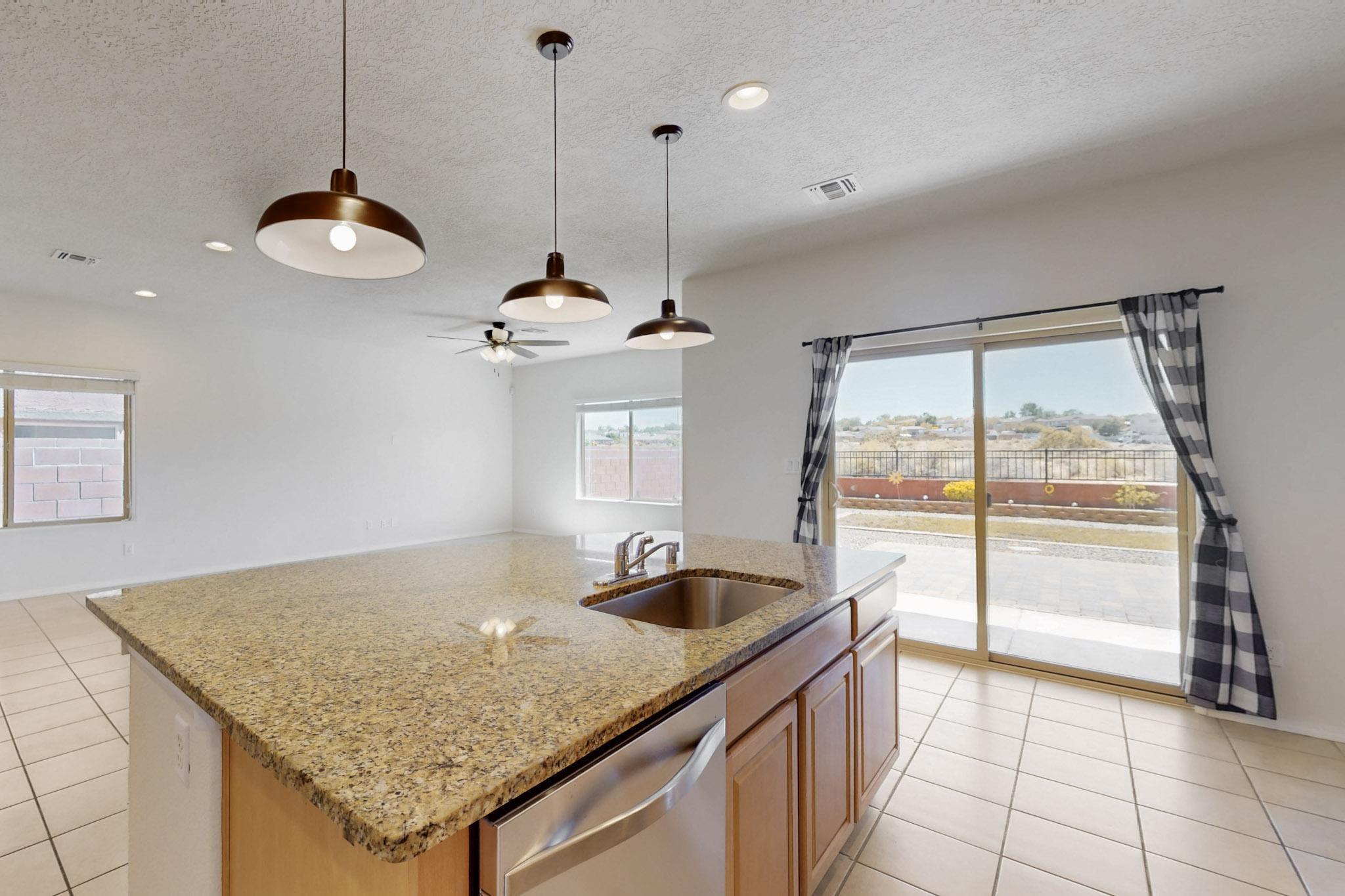 3141 LLANO VISTA Court NE