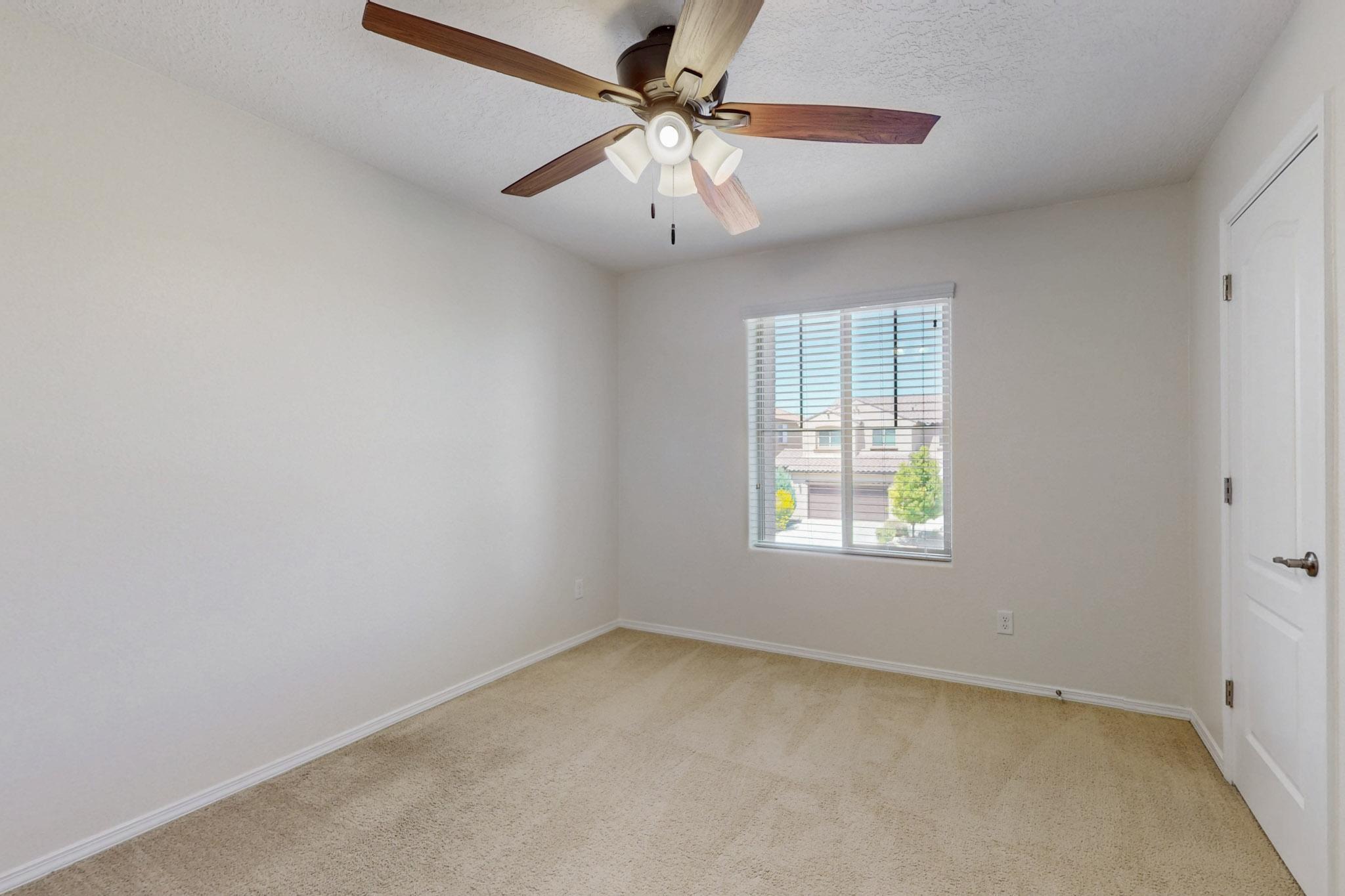 3141 LLANO VISTA Court NE