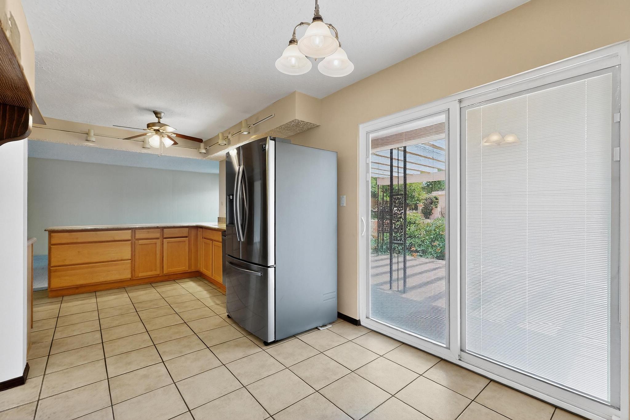 608 GREEN VALLEY Drive SE