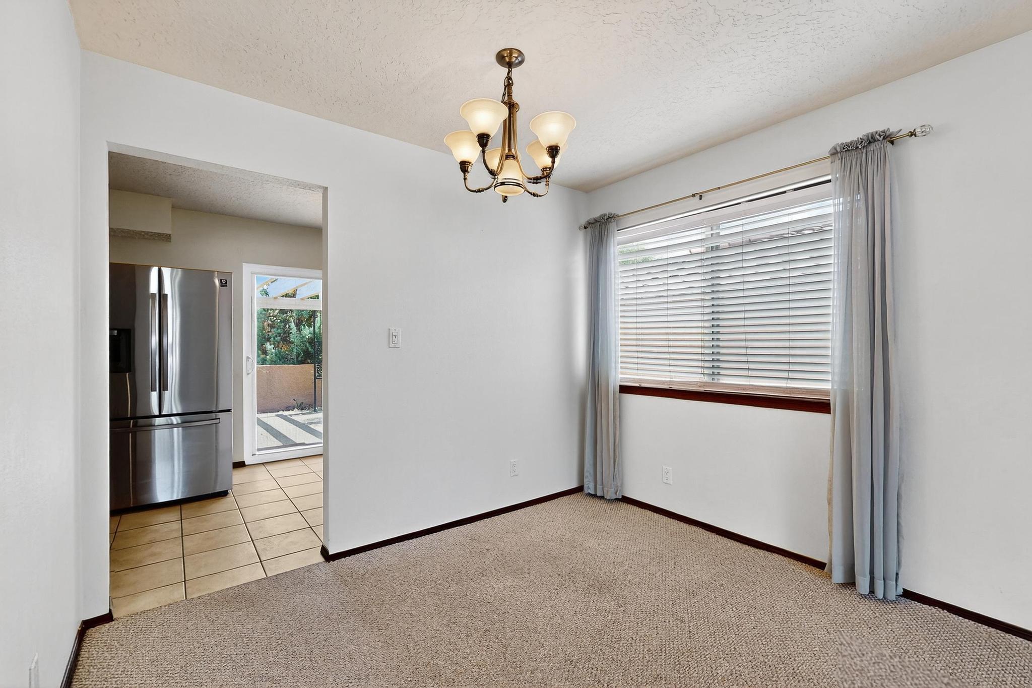 608 GREEN VALLEY Drive SE