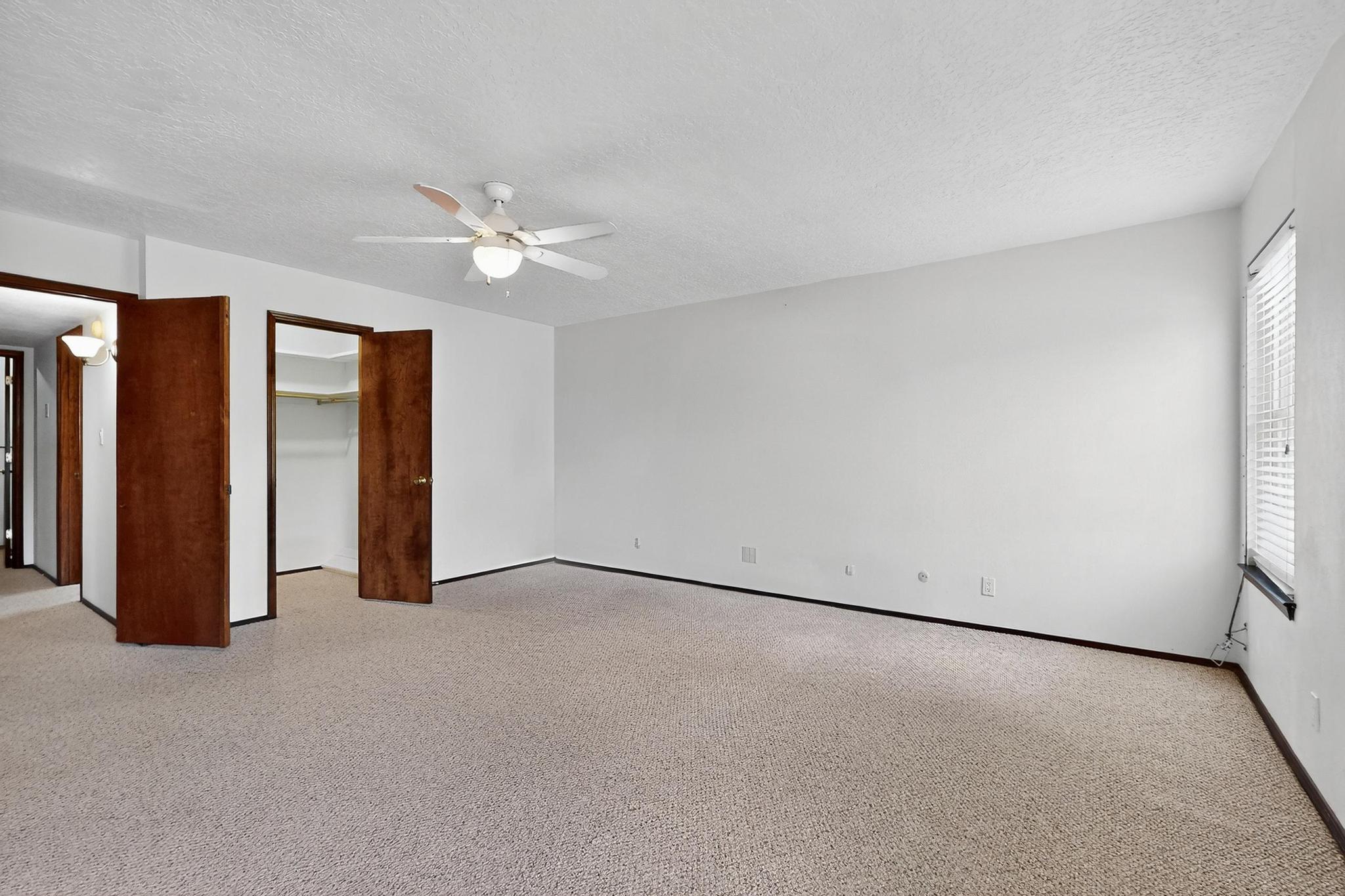 608 GREEN VALLEY Drive SE