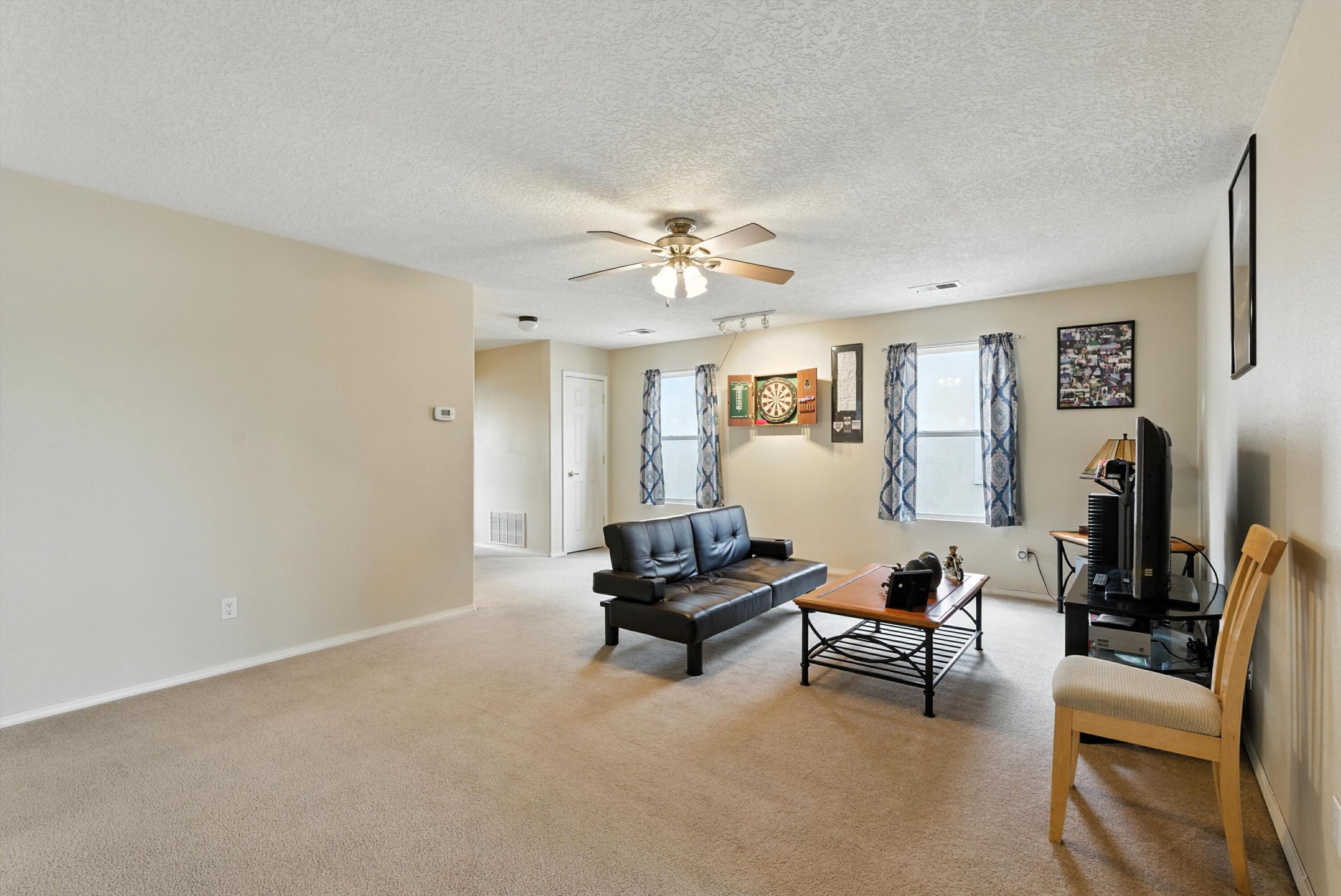 3356 COCHITI Street NE