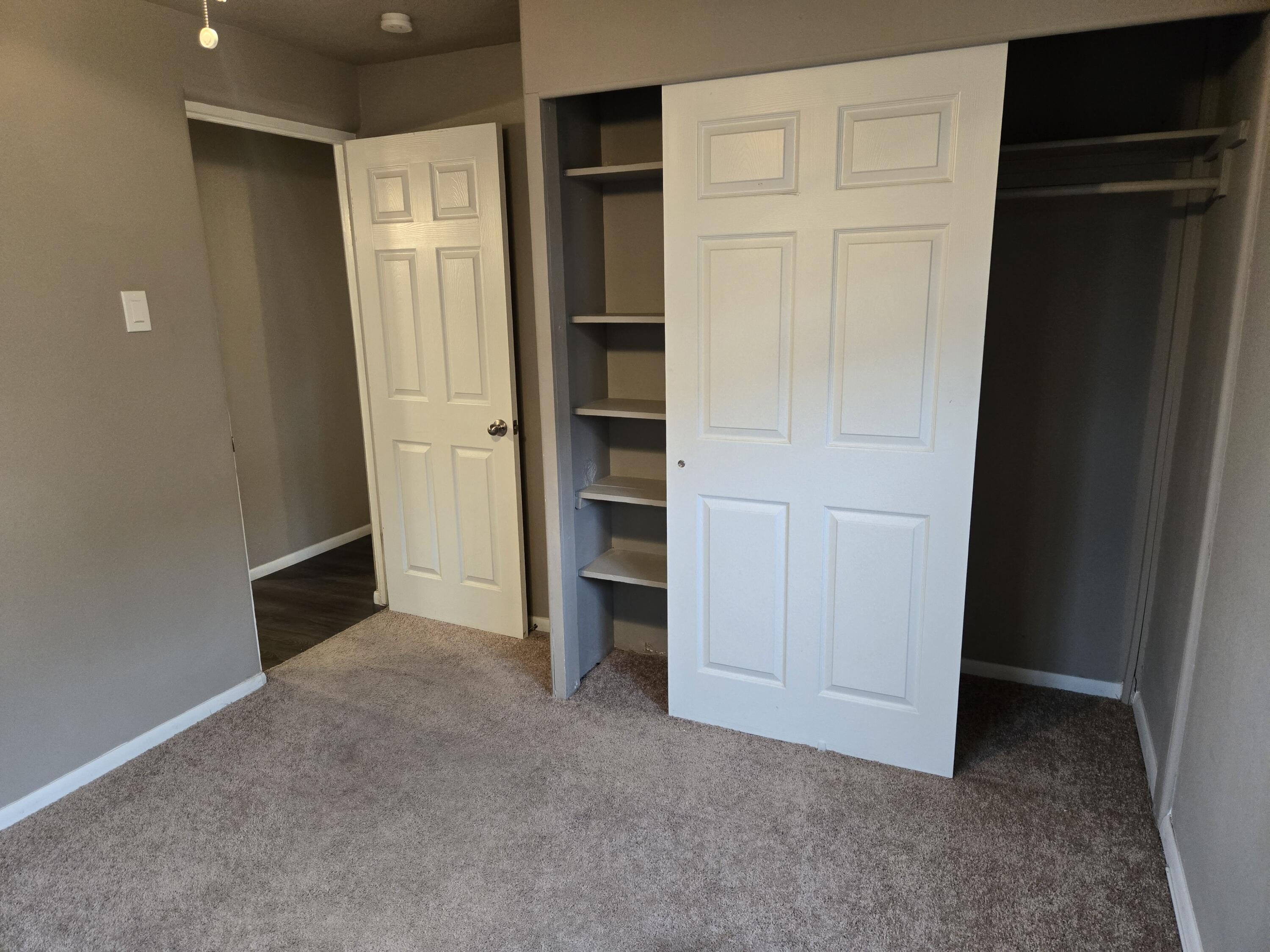 3043 QUINCY Street NE