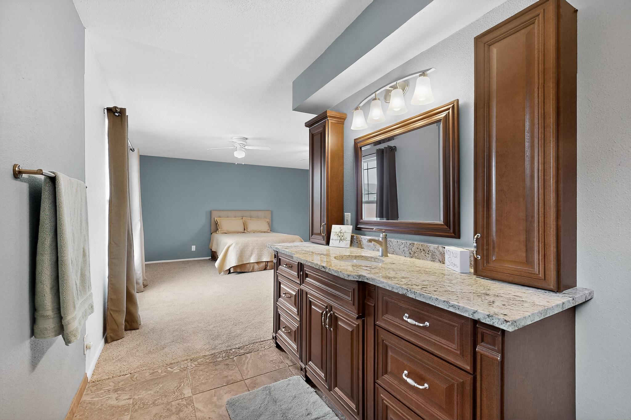 8718 LIBERTY Drive NE