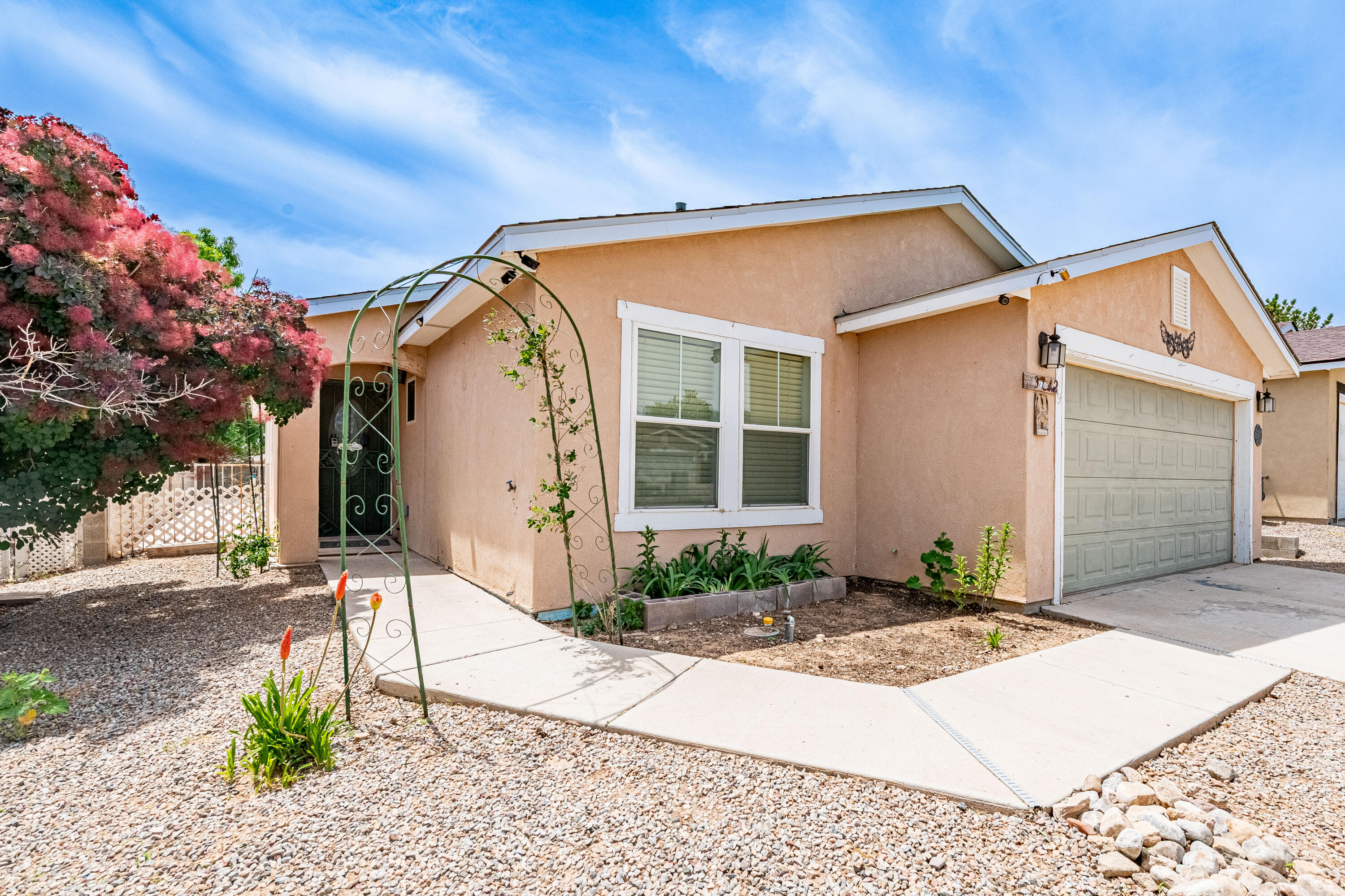 3742 Cattle Drive NE