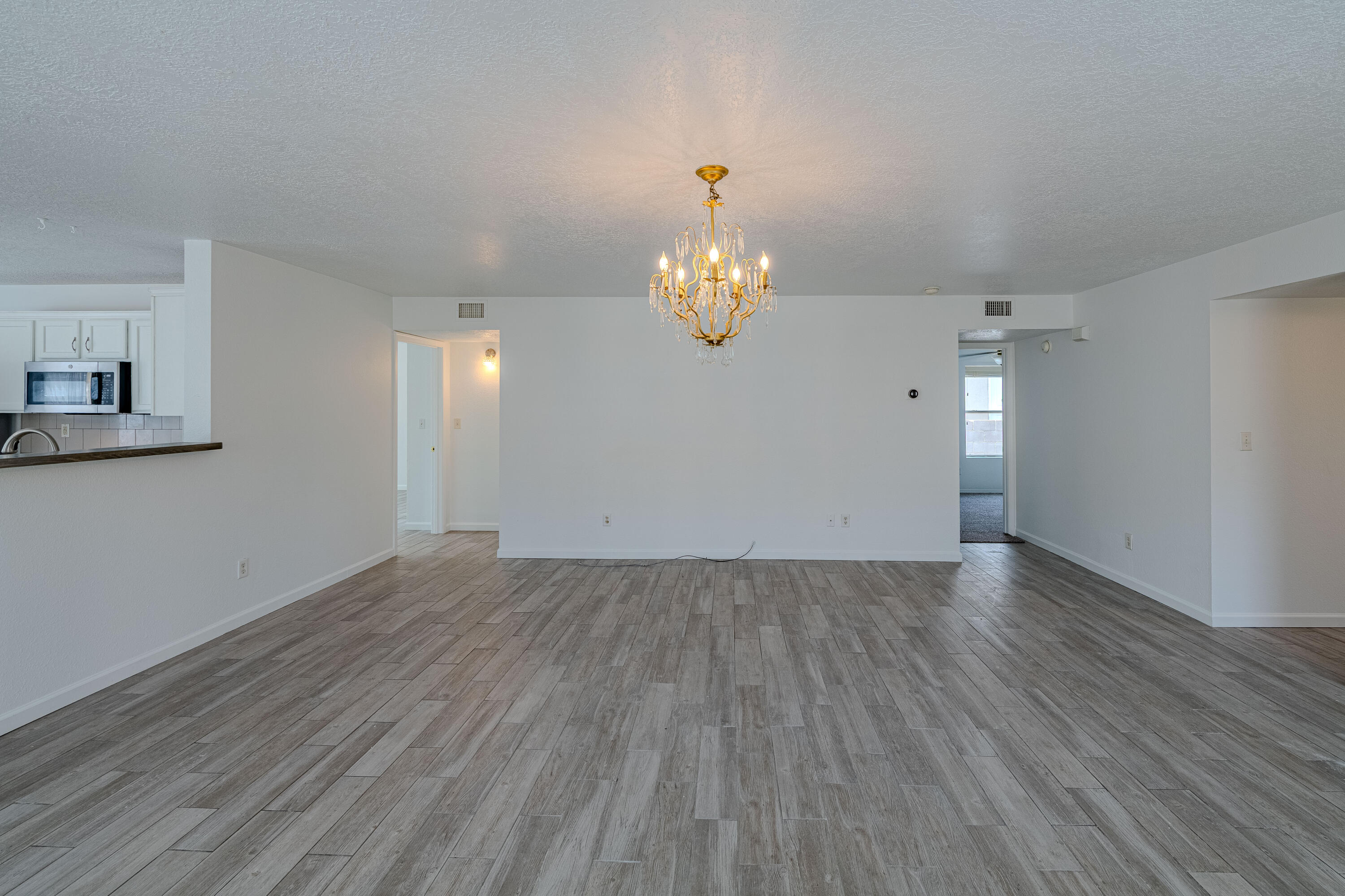 3742 Cattle Drive NE