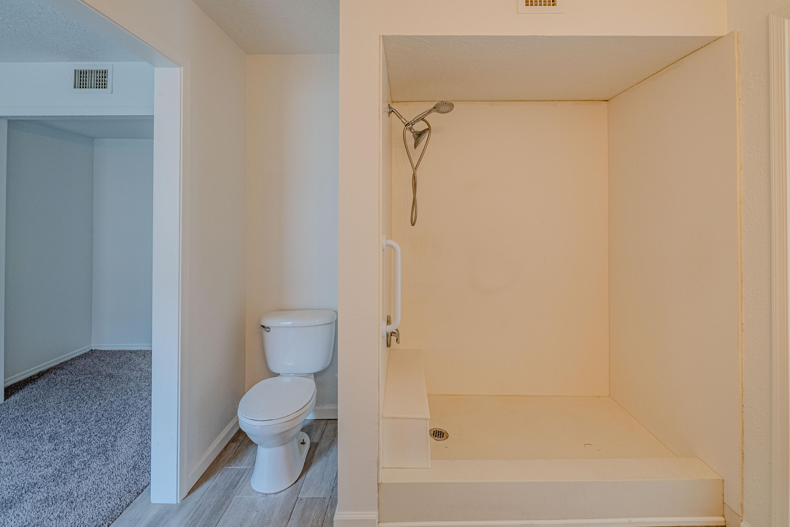 3742 Cattle Drive NE