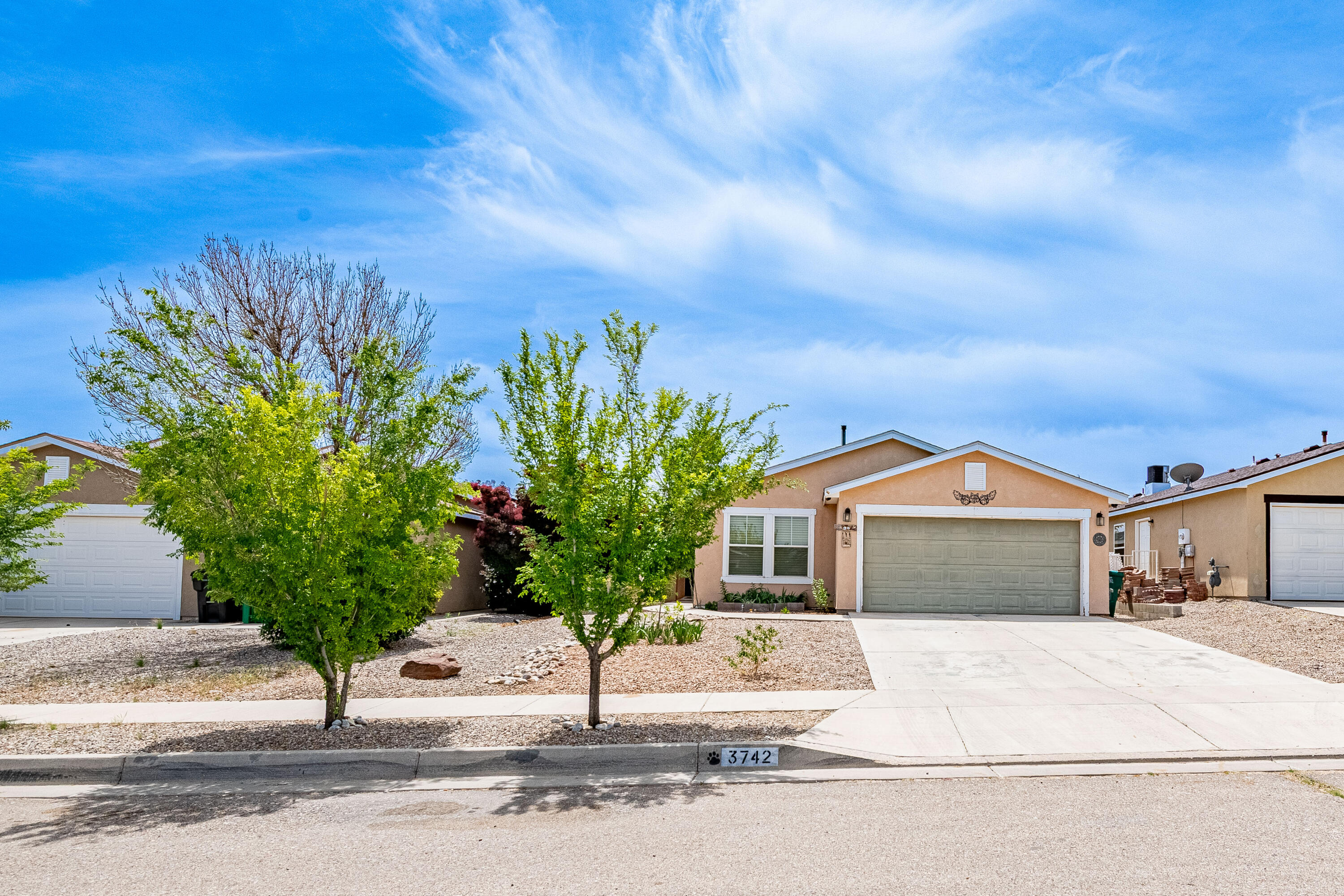 3742 Cattle Drive NE