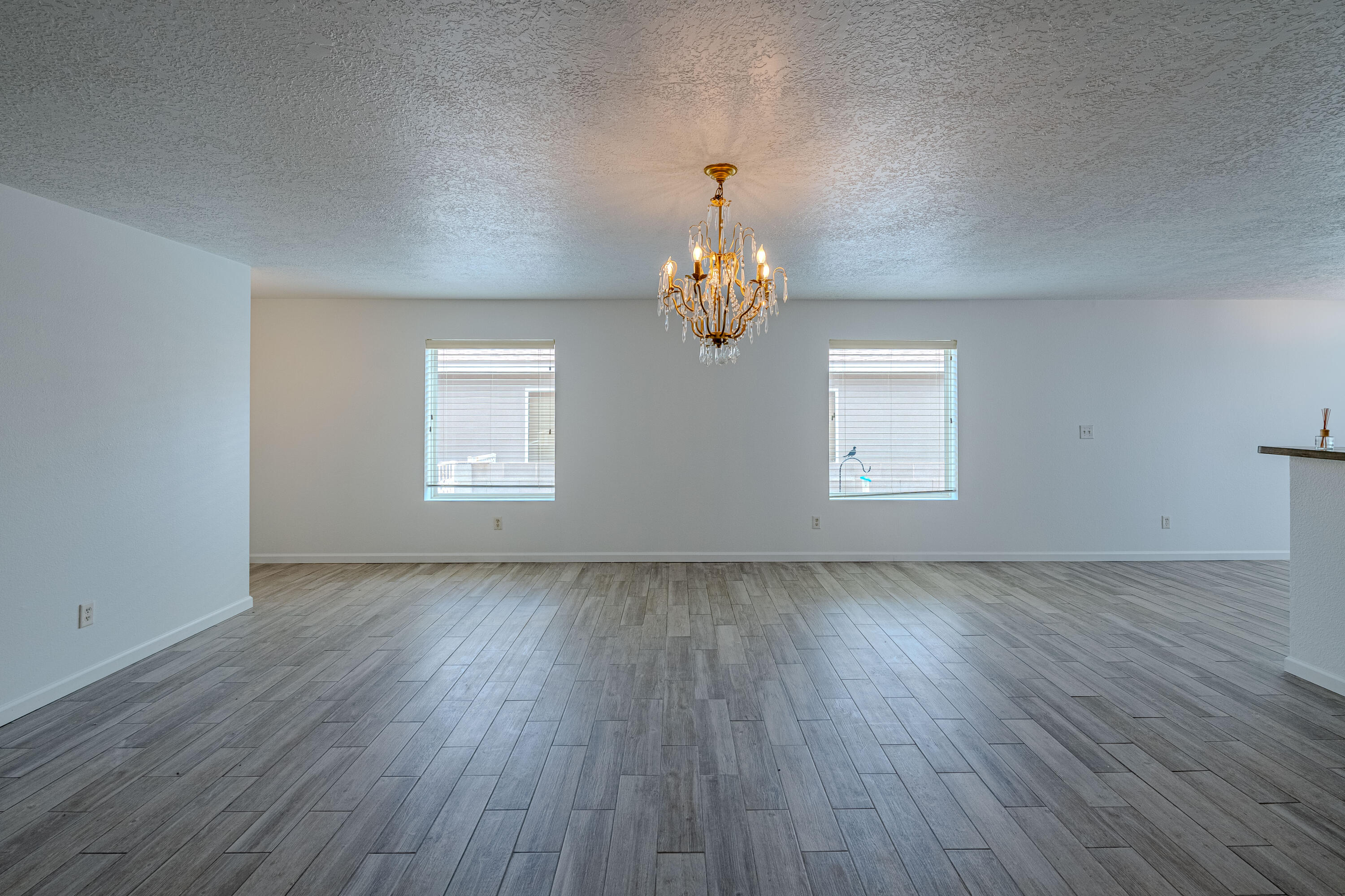 3742 Cattle Drive NE