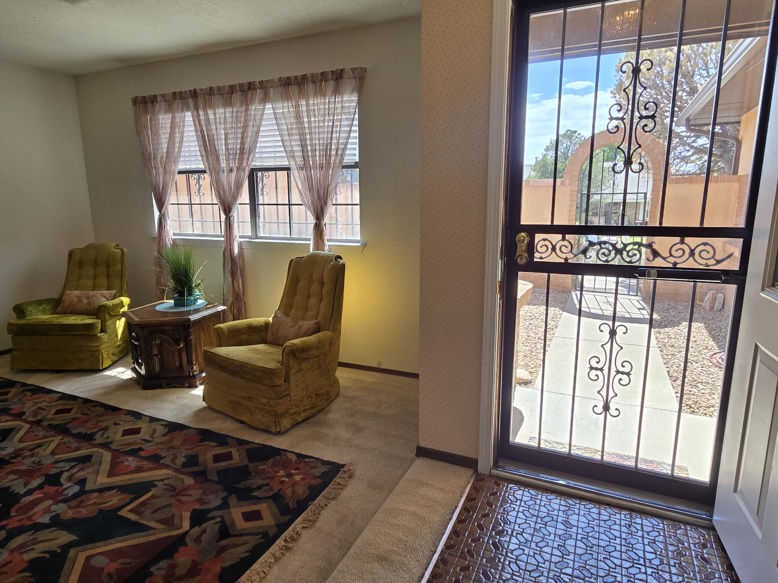 2830 CASA DEL NORTE Drive NE