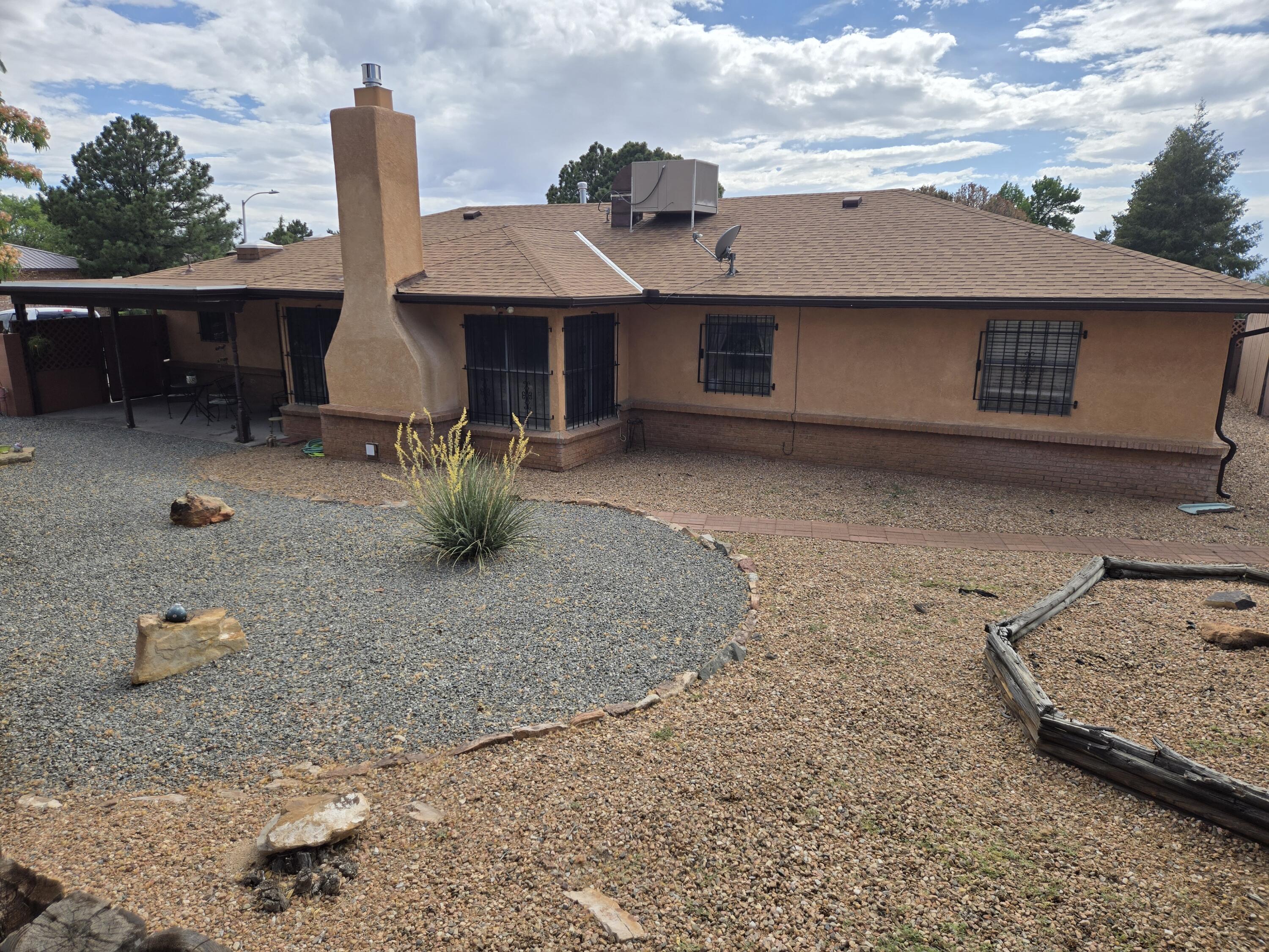 2830 CASA DEL NORTE Drive NE