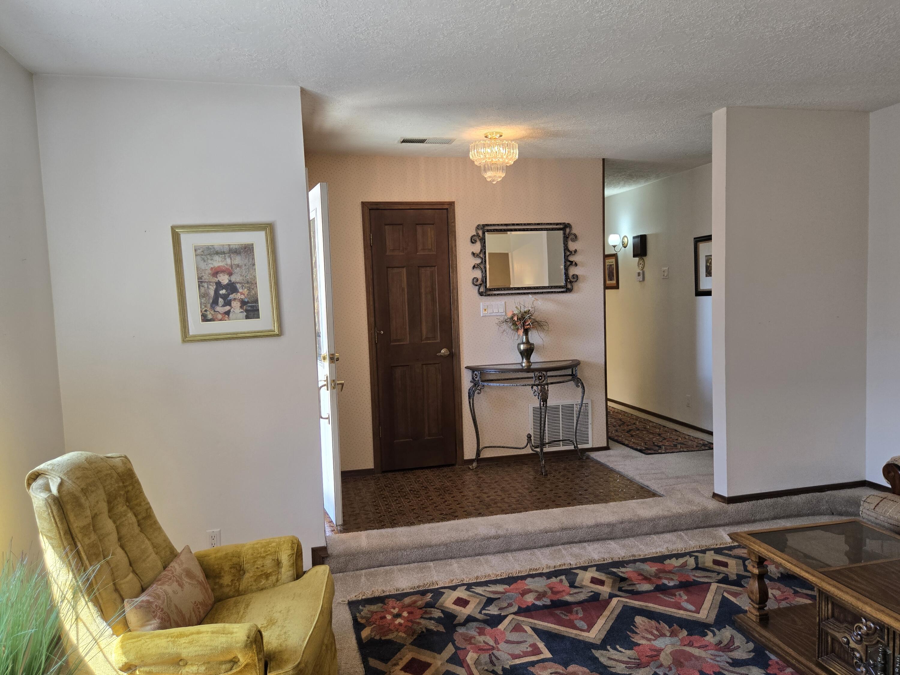 2830 CASA DEL NORTE Drive NE