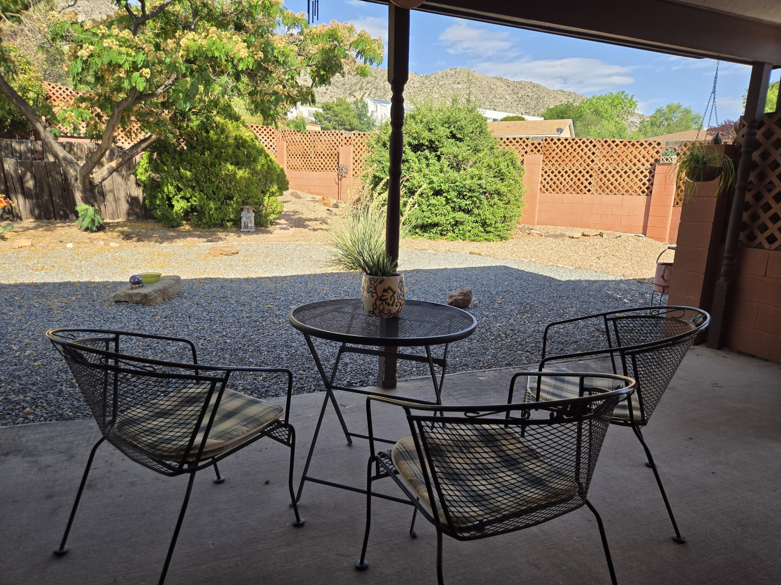 2830 CASA DEL NORTE Drive NE