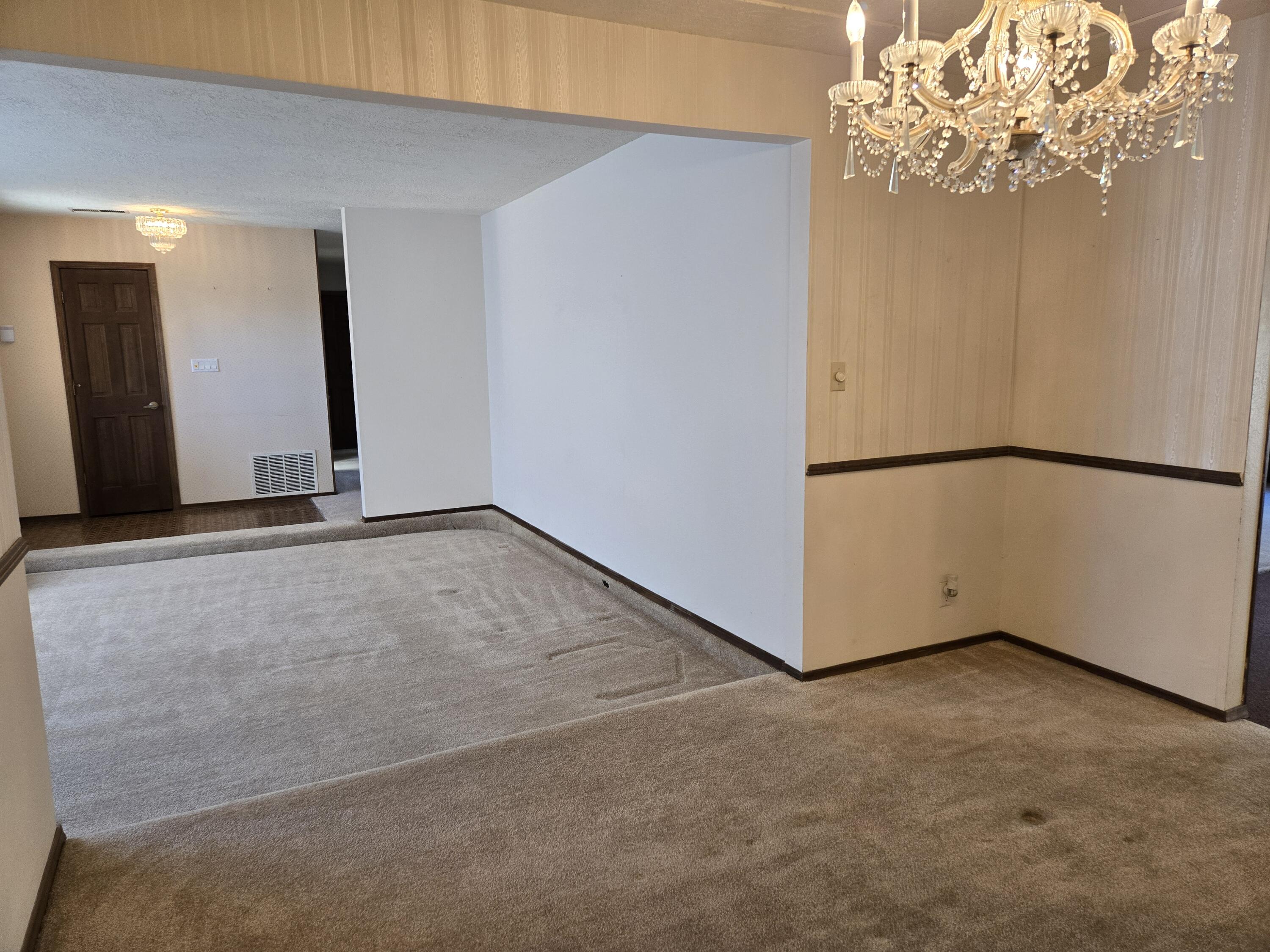 2830 CASA DEL NORTE Drive NE