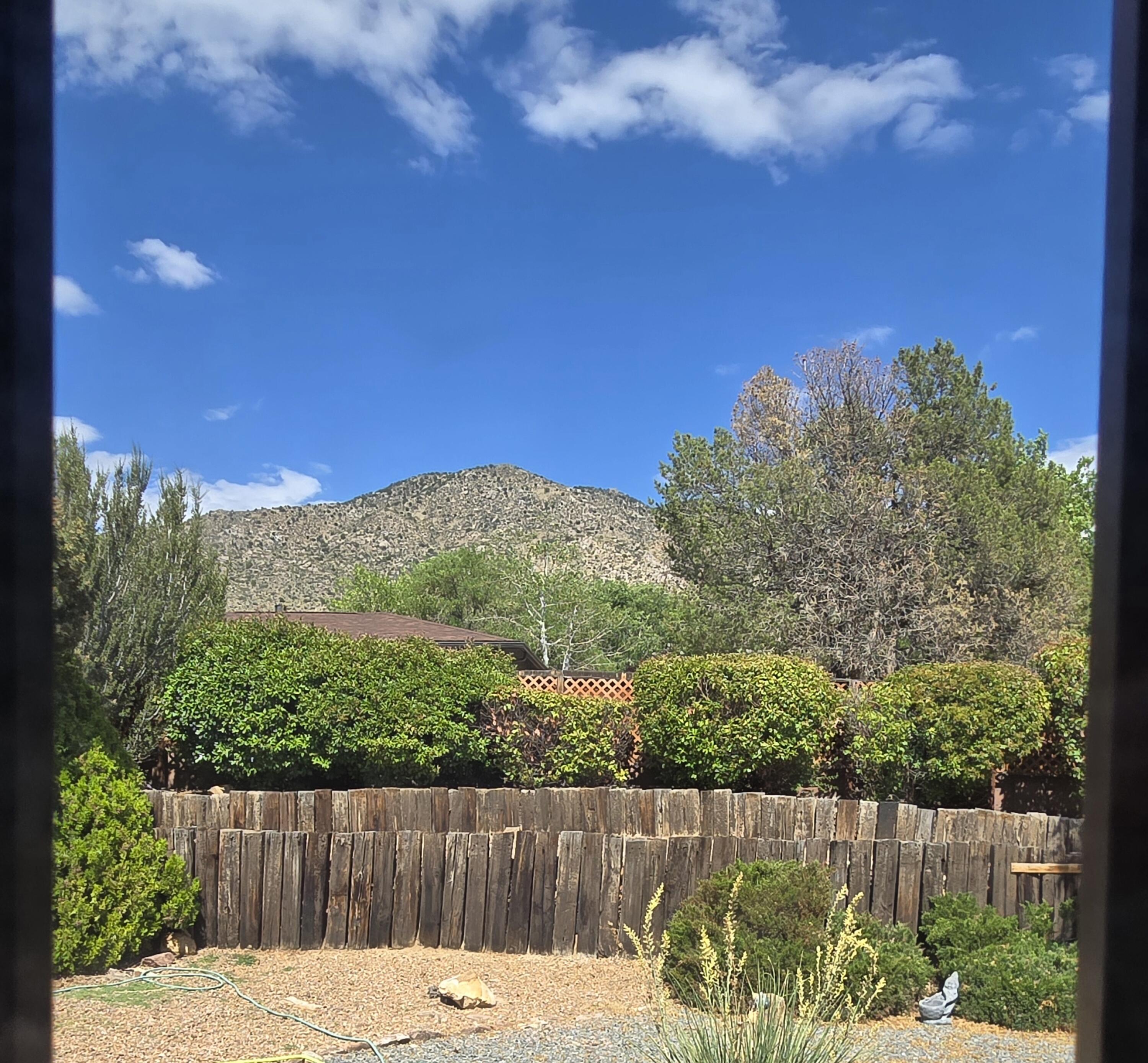 2830 CASA DEL NORTE Drive NE
