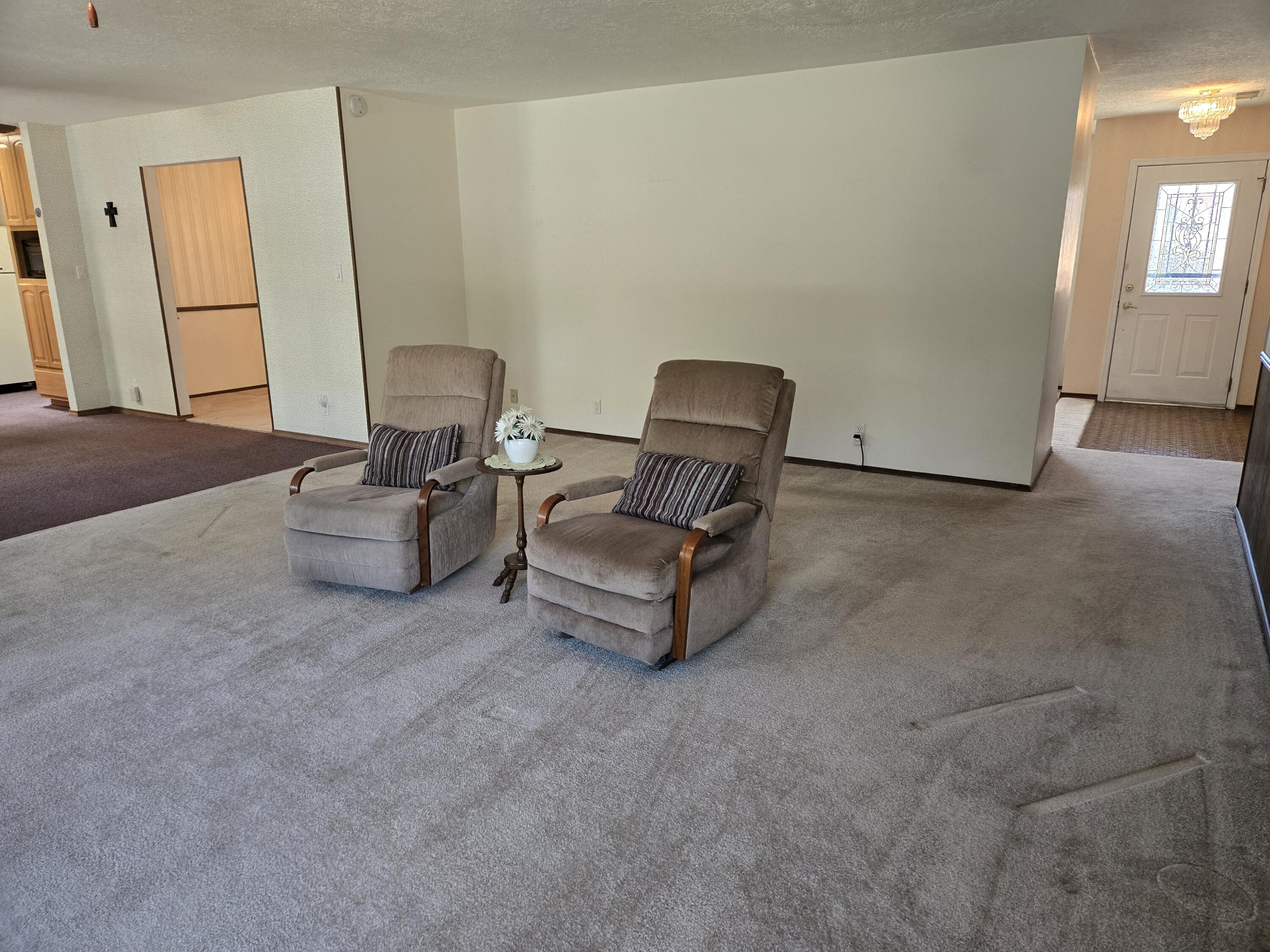 2830 CASA DEL NORTE Drive NE