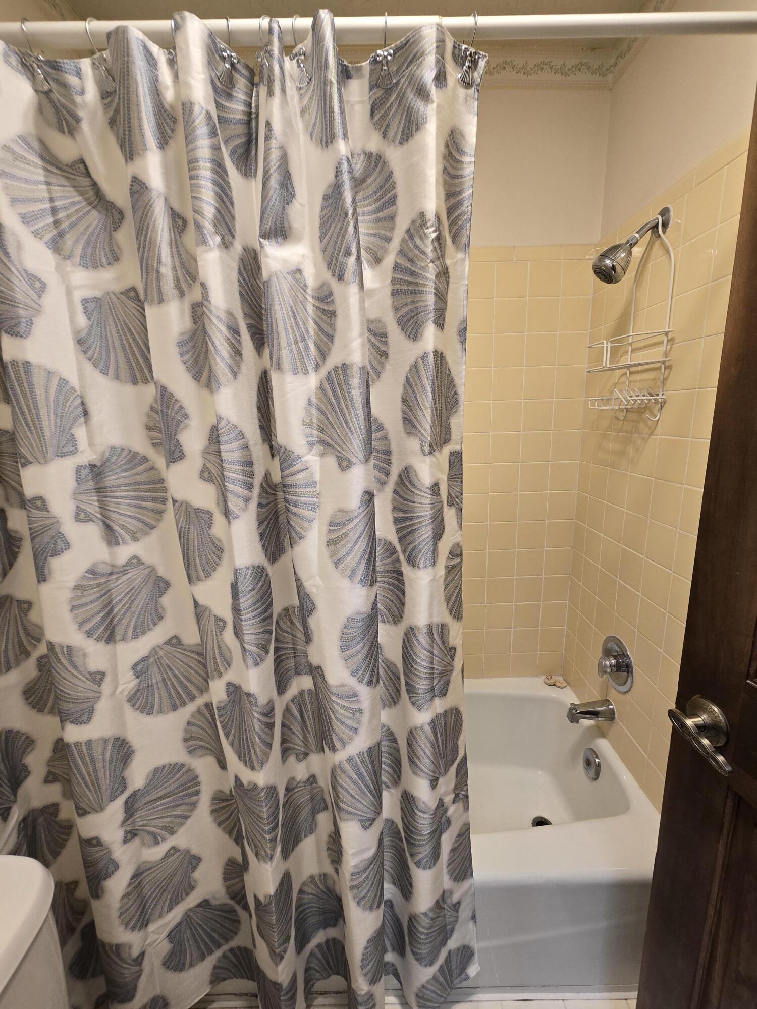 2830 CASA DEL NORTE Drive NE