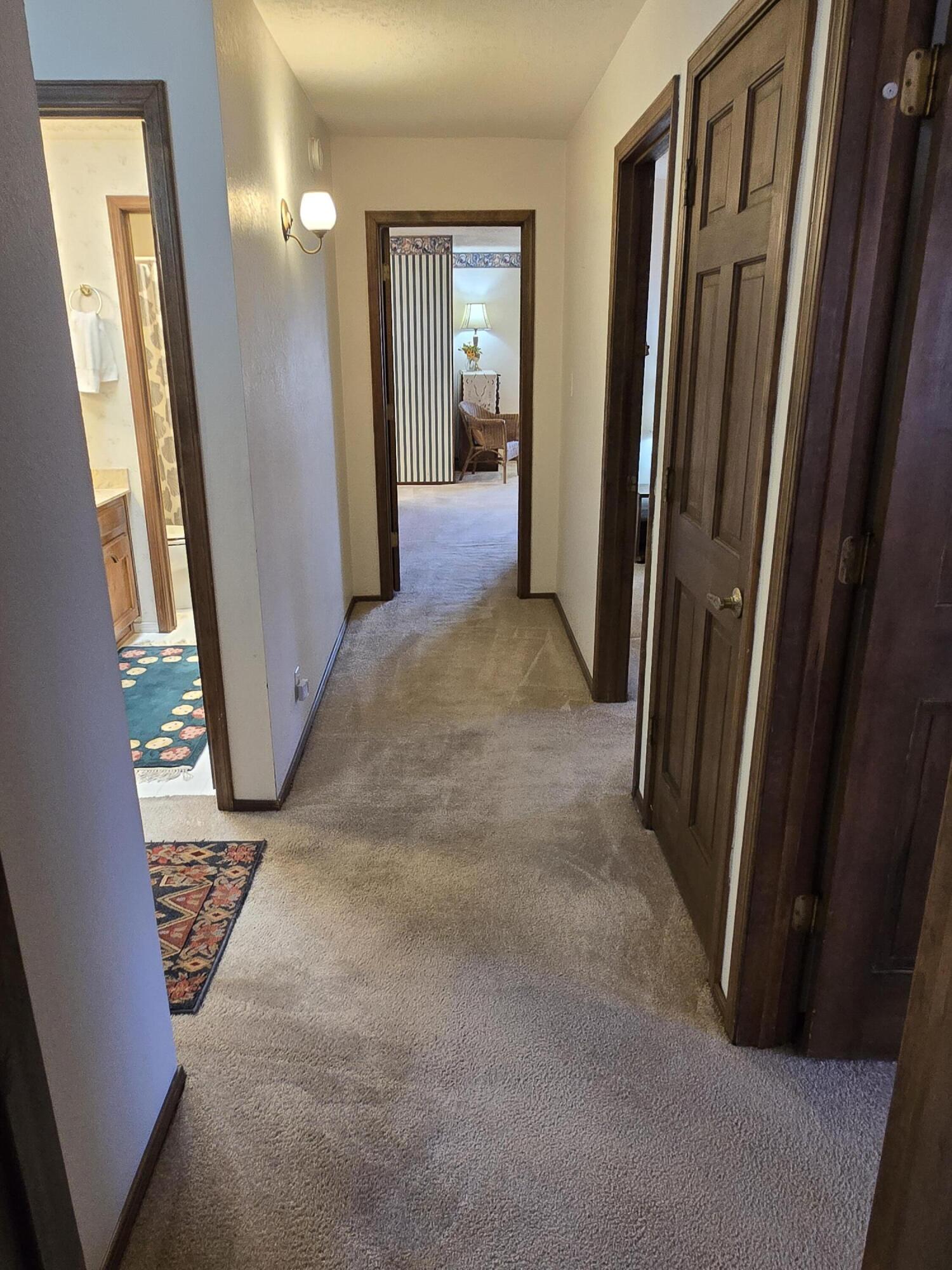 2830 CASA DEL NORTE Drive NE