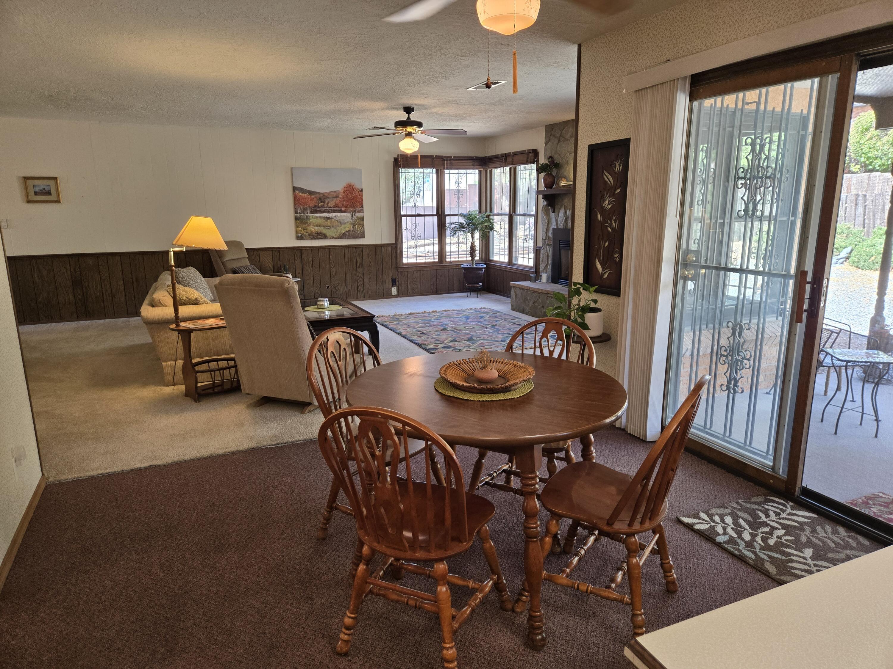 2830 CASA DEL NORTE Drive NE