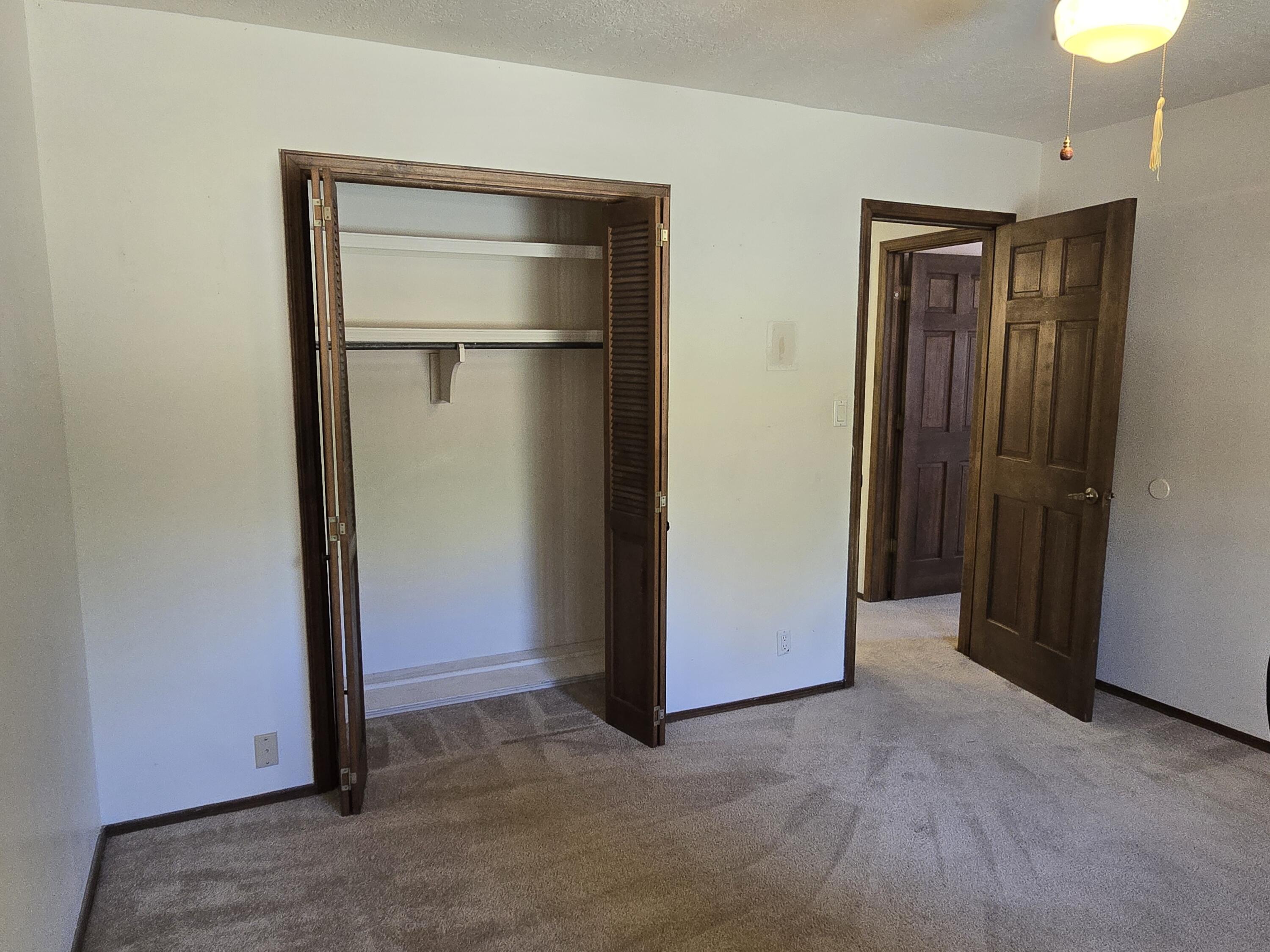 2830 CASA DEL NORTE Drive NE