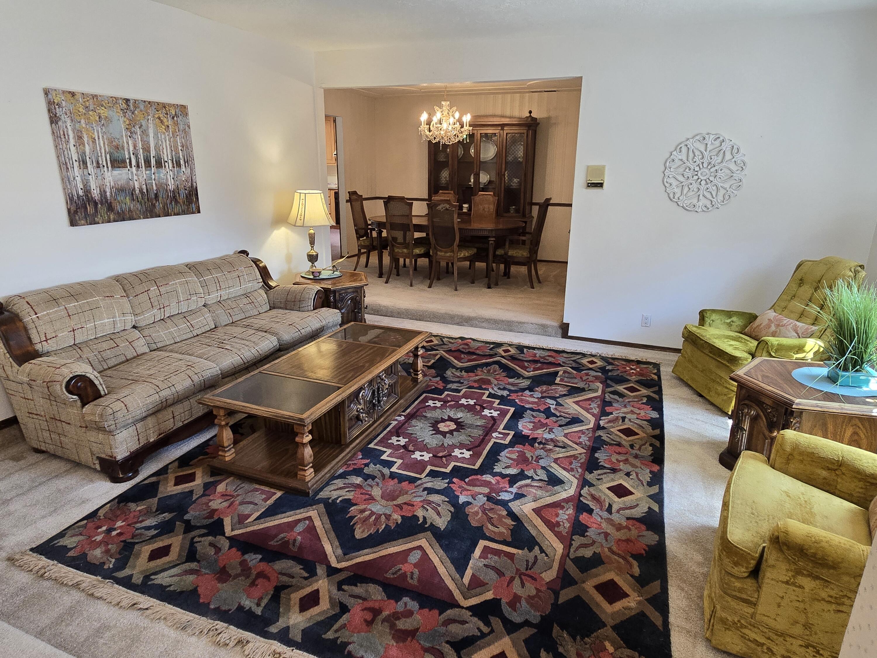 2830 CASA DEL NORTE Drive NE