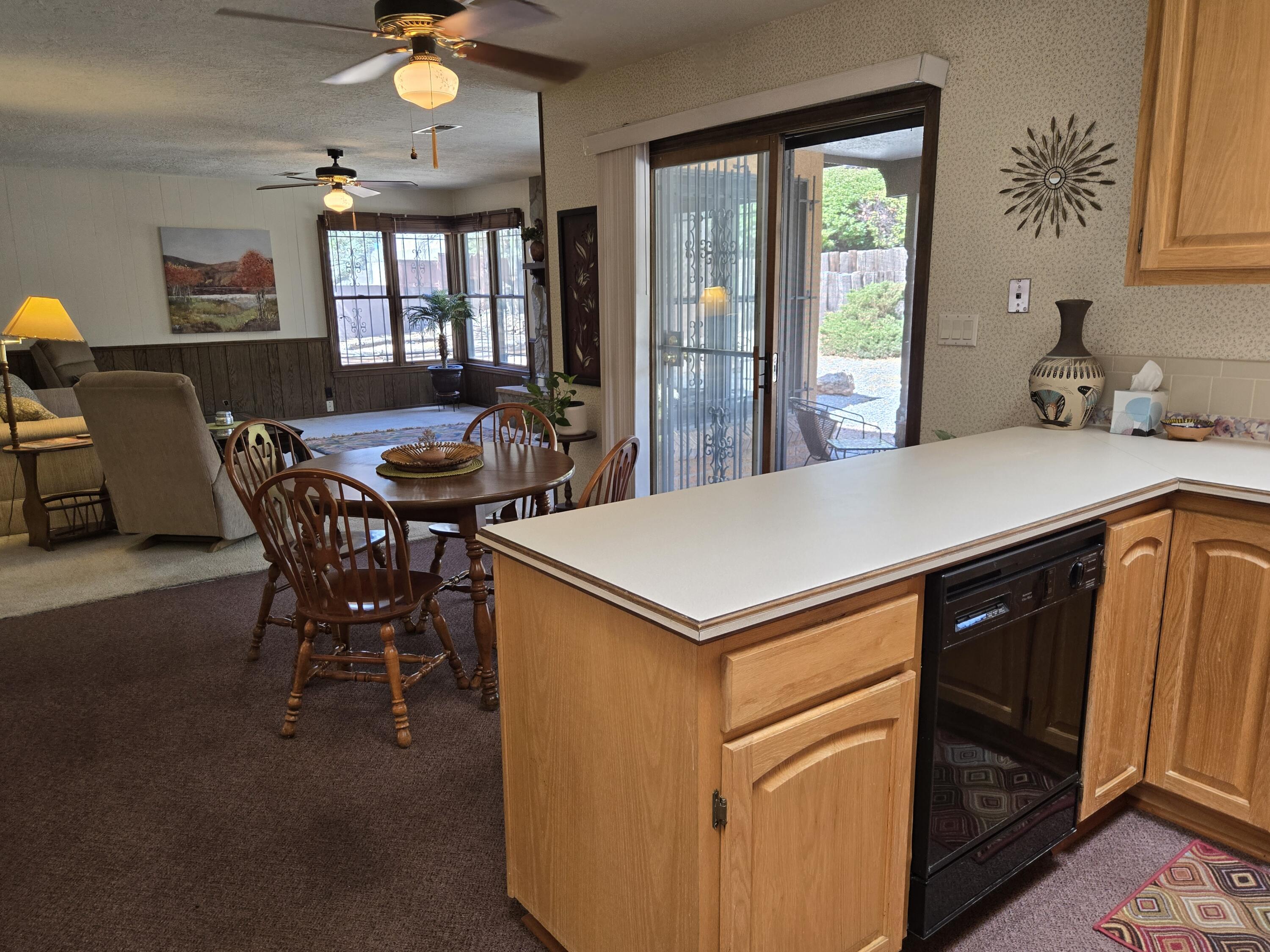 2830 CASA DEL NORTE Drive NE