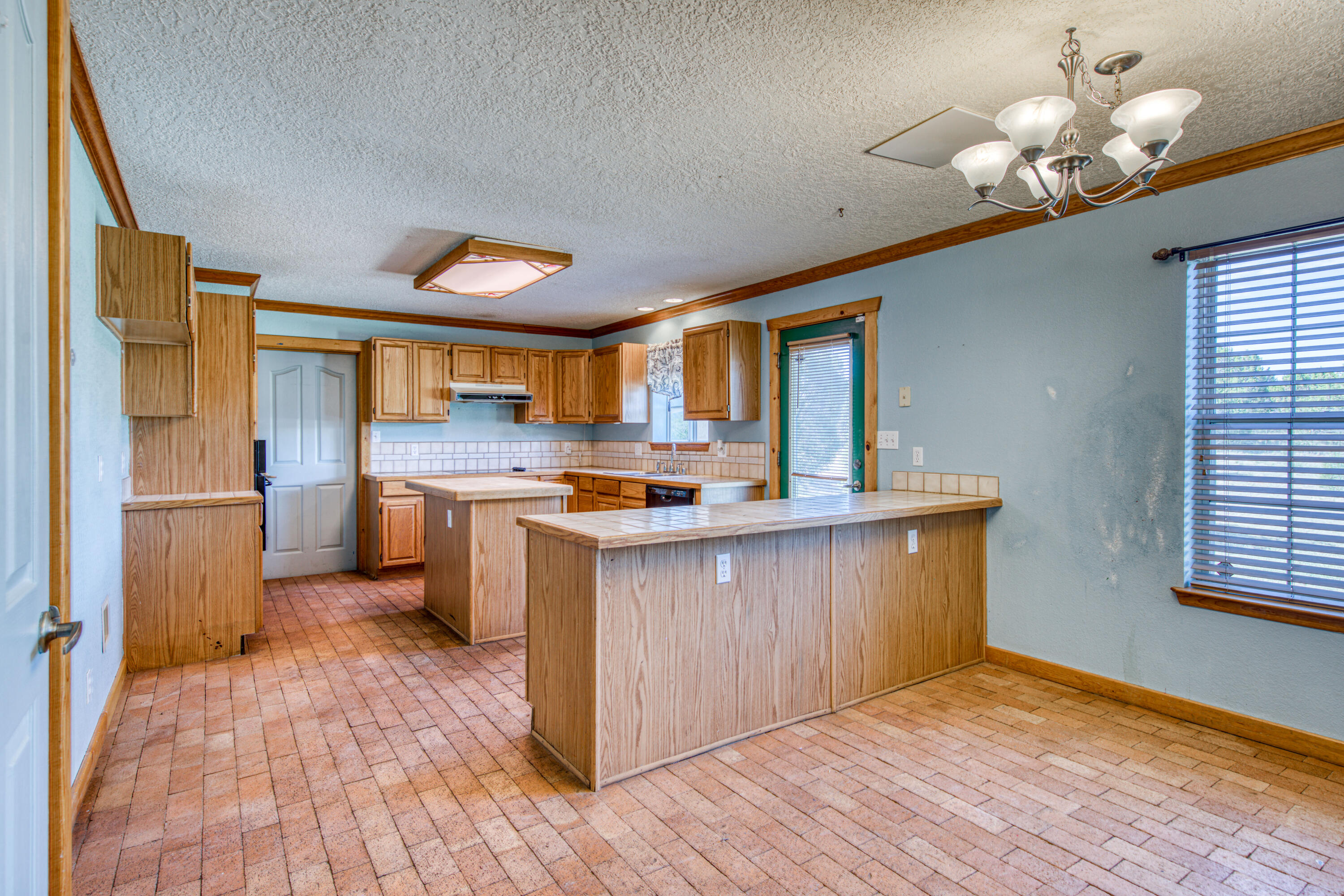 10 QUAIL RUN Road